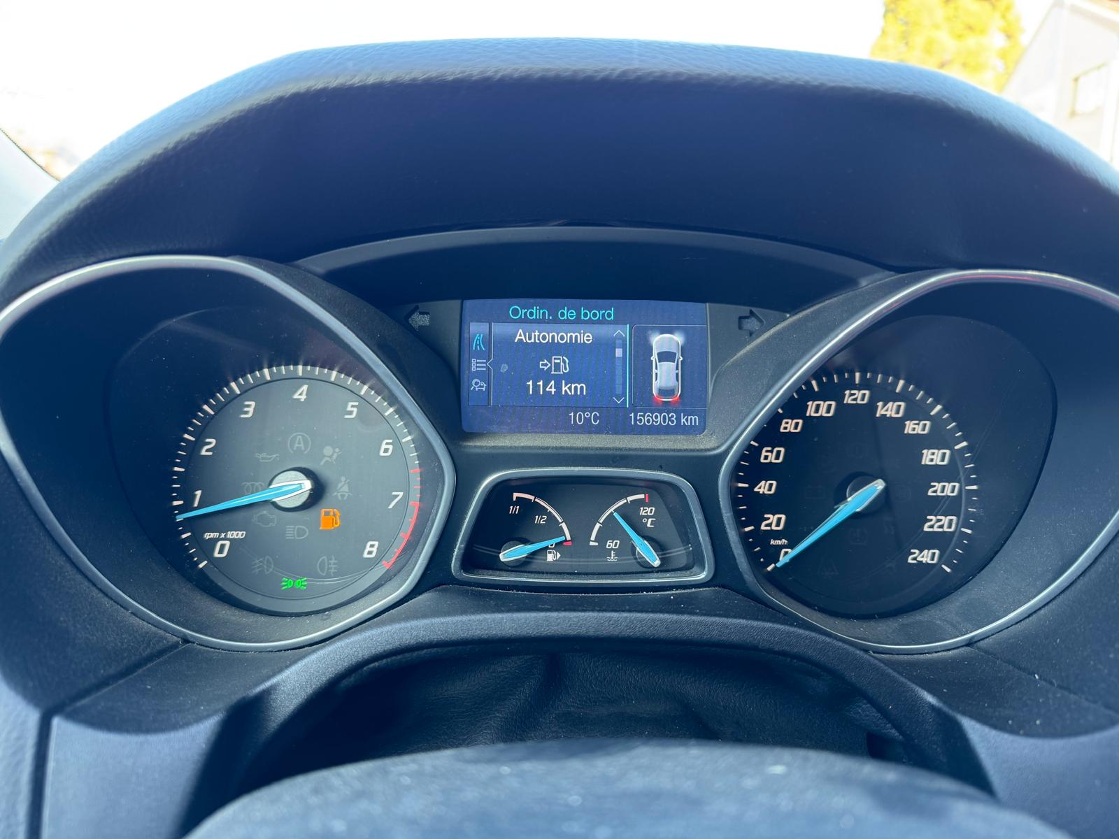 FORD Focus 1.6 SCTi Titanium-image-10