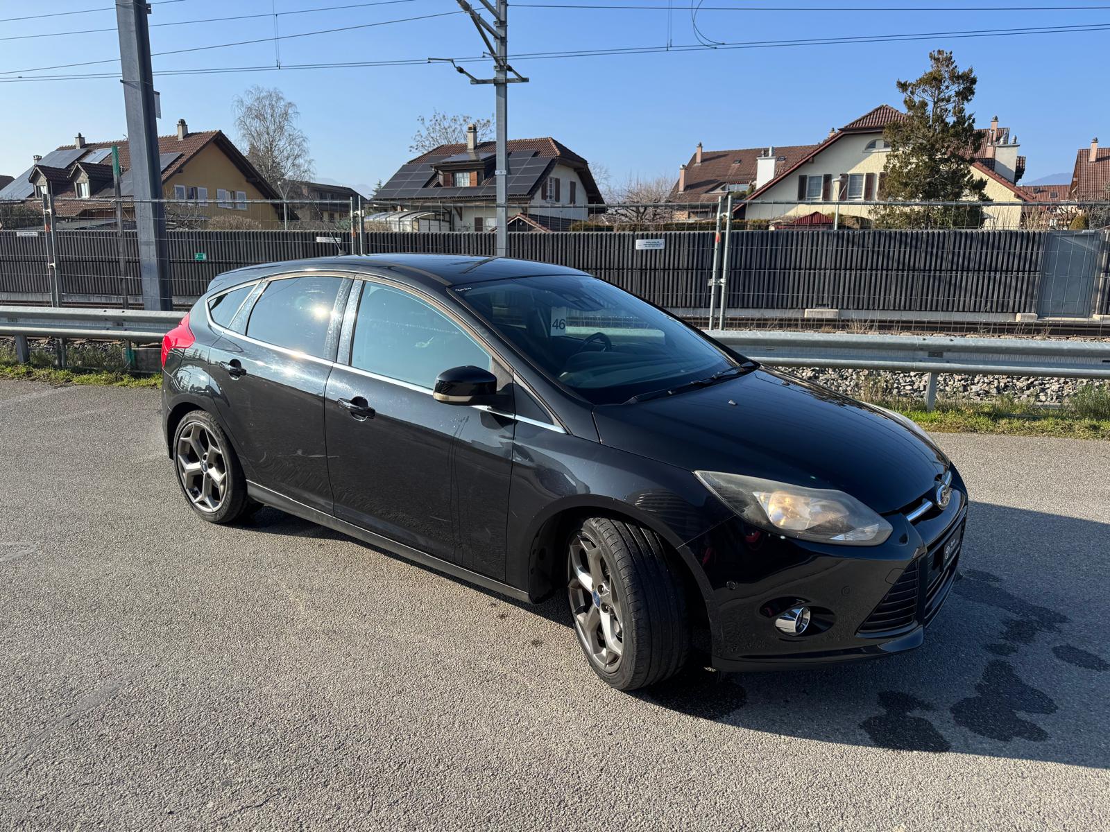 FORD Focus 1.6 SCTi Titanium-showroom-element-1
