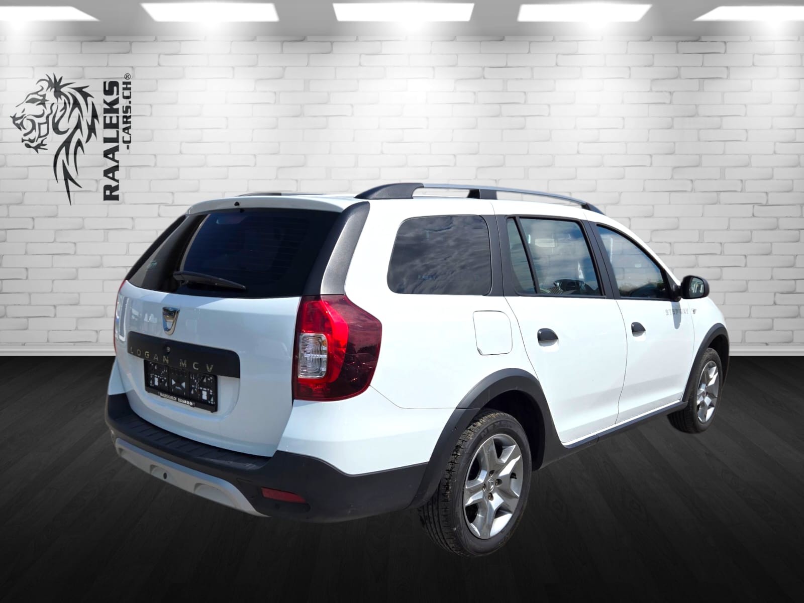 DACIA Logan MCV 0.9 Stepway-showroom-element-2