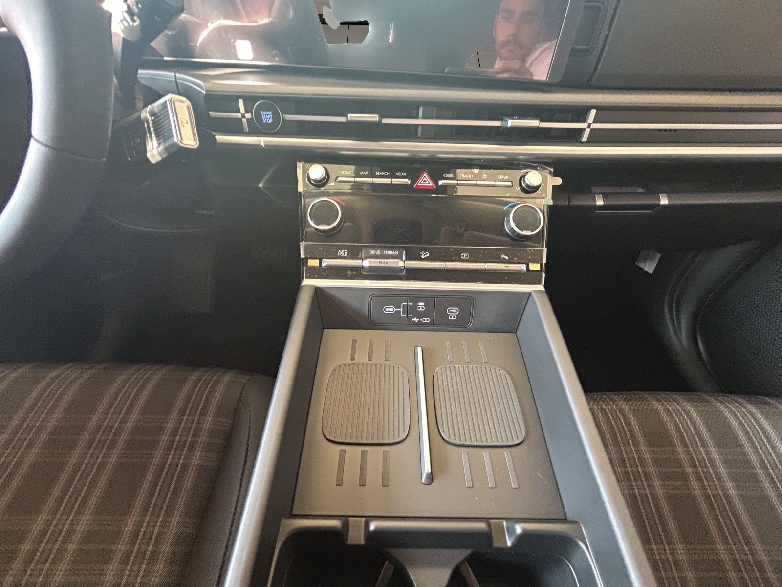 Image HYUNDAI SANTA-FE Santa Fe 1.6 T-GDi HEV Origo 4WD Automatic