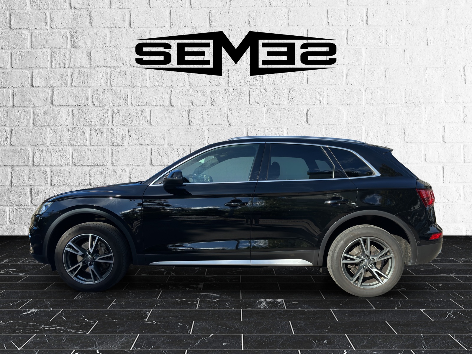 AUDI Q5 40 TDI design quattro S-tronic-showroom-element-1