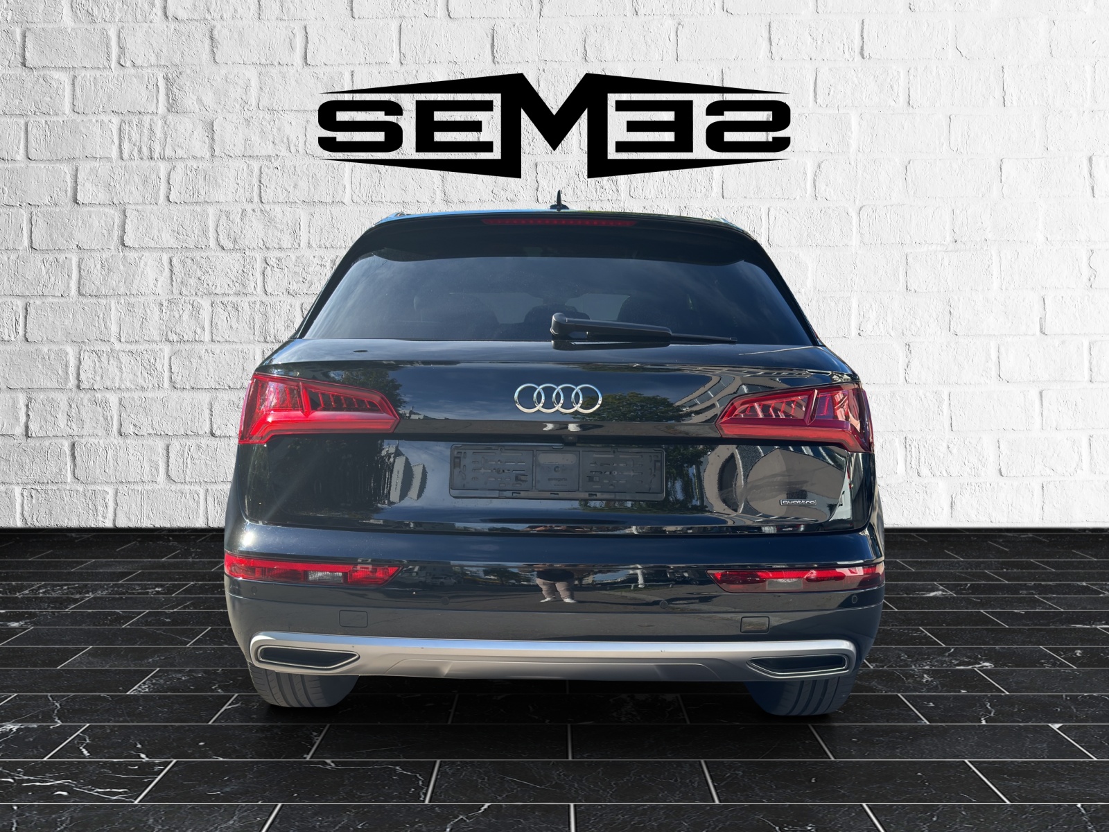 AUDI Q5 40 TDI design quattro S-tronic-showroom-element-3