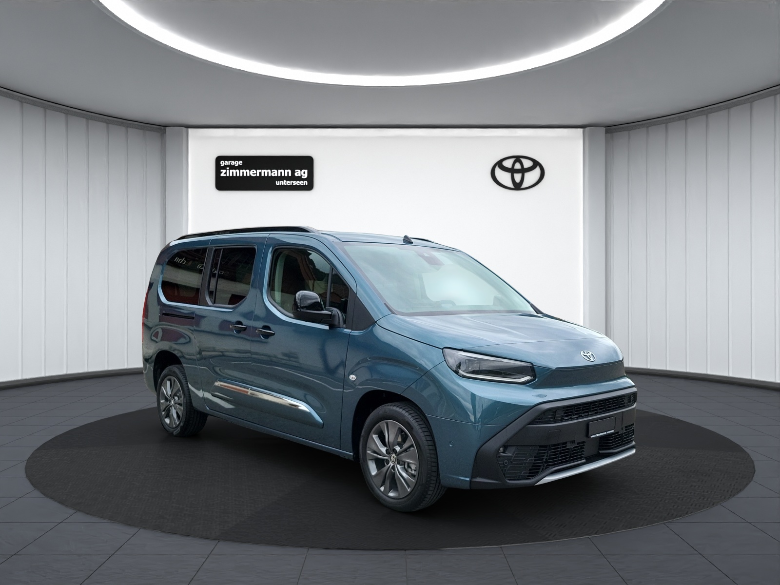 TOYOTA Corolla Touring Sports 2.0 (Kompaktvan / Minivan)