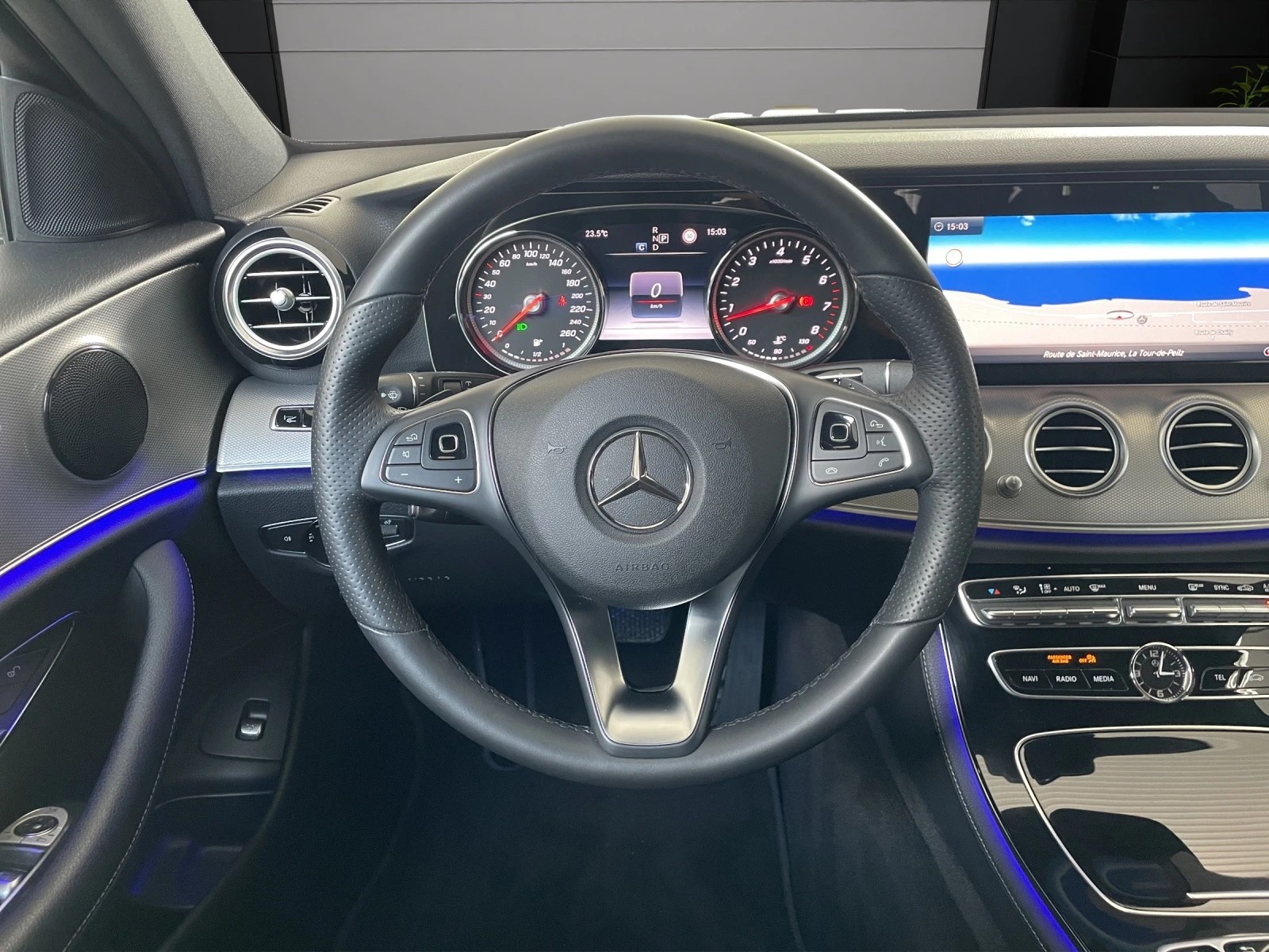 Image MERCEDES-BENZ E-200 E 200 Avantgarde 4 Matic 9G-Tronic