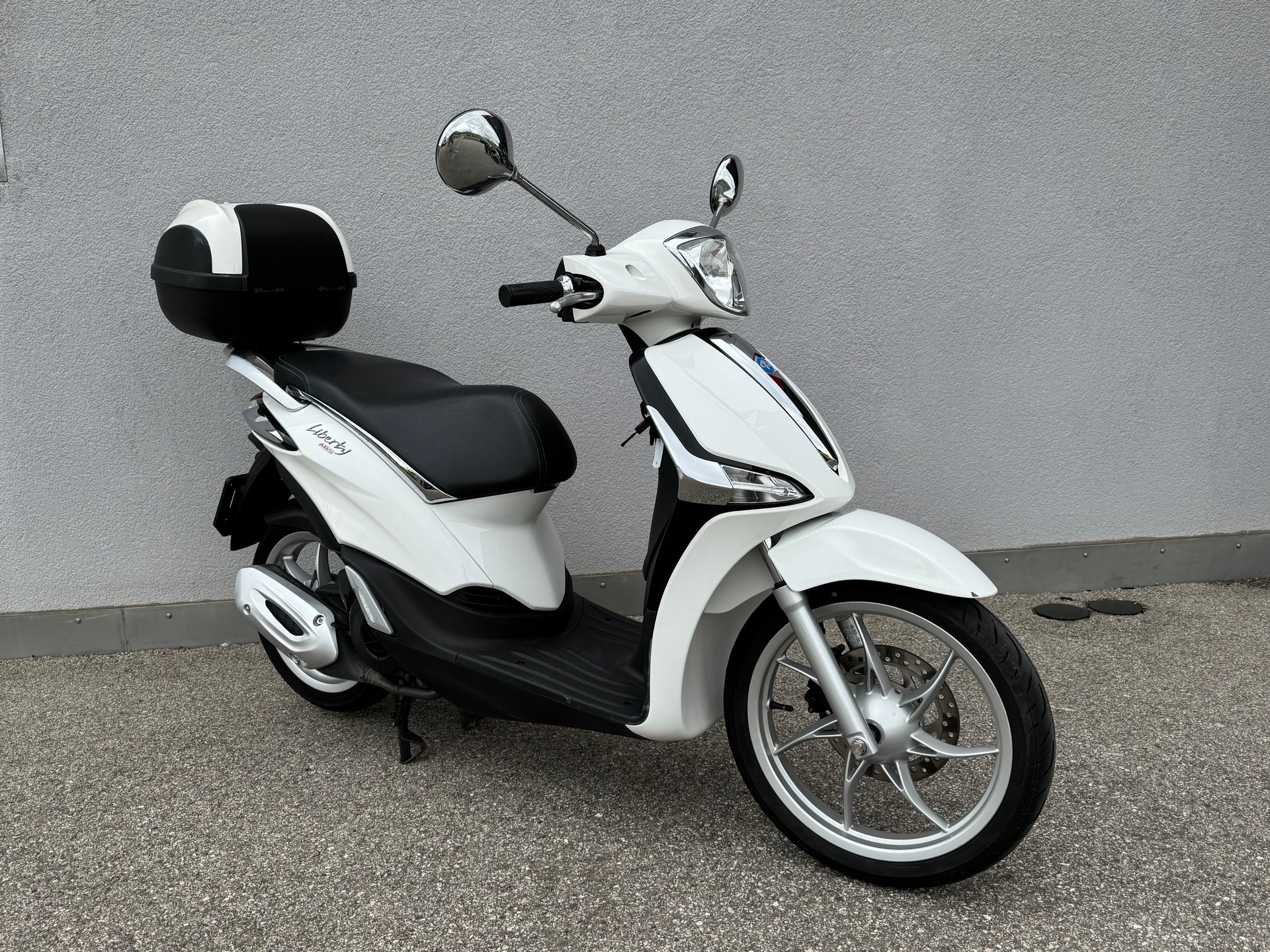 Scooter Piaggio Liberty 125 Bianco Moto 125 Prezzo Listino Prezzi
