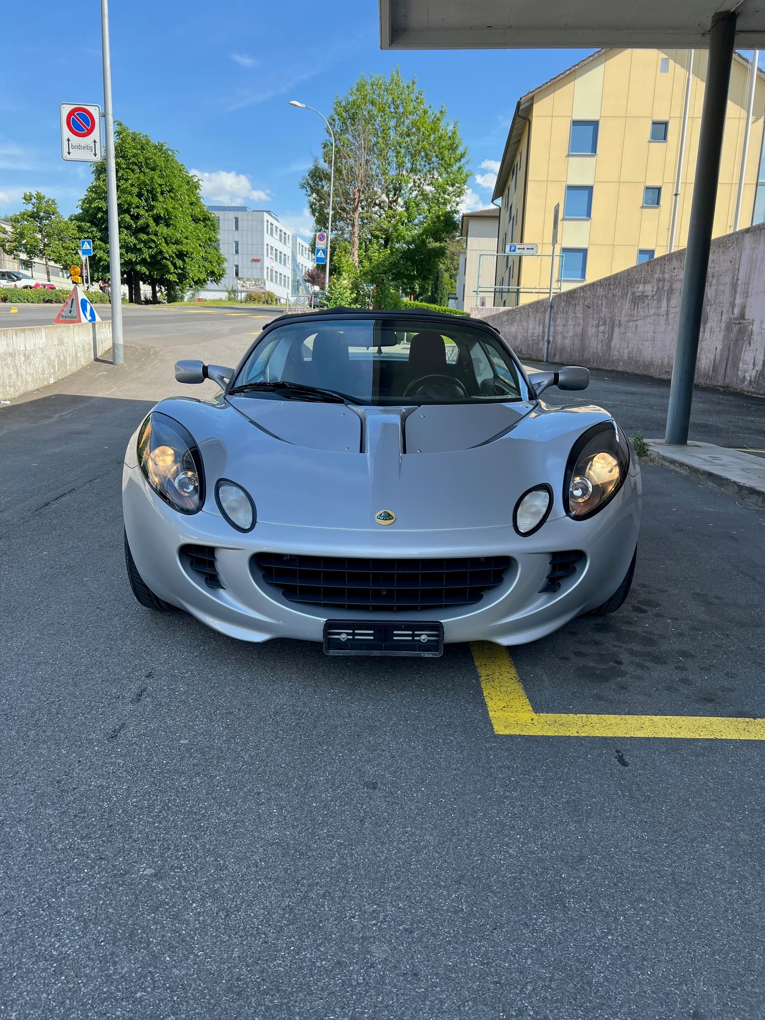 LOTUS Elise-image-1