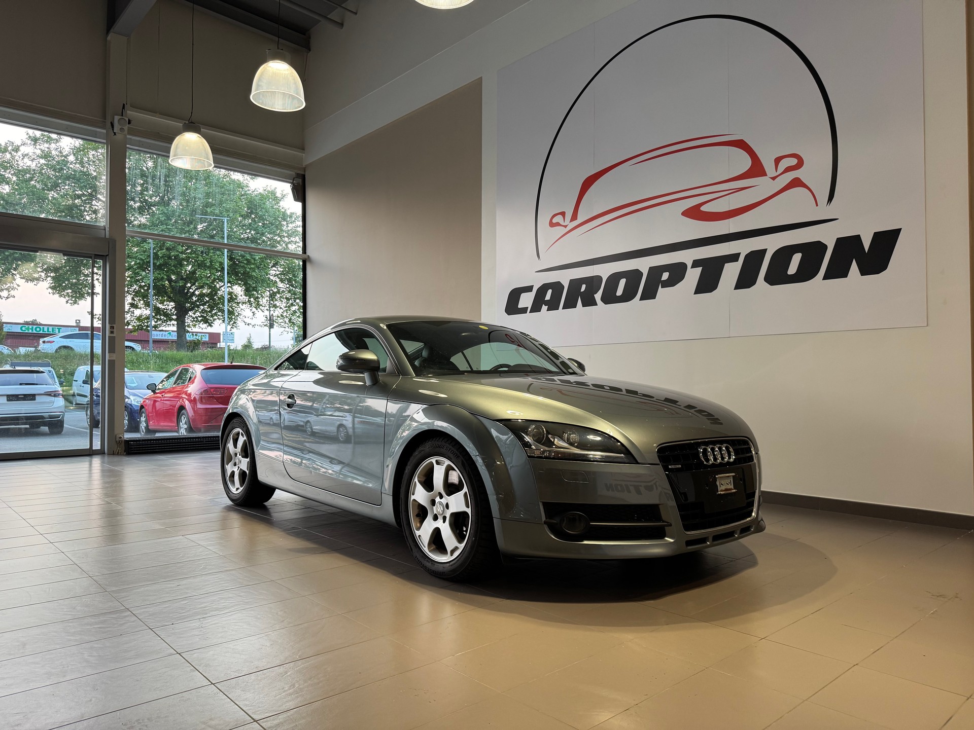 AUDI TT Coupé 3.2 quattro-showroom-element-3