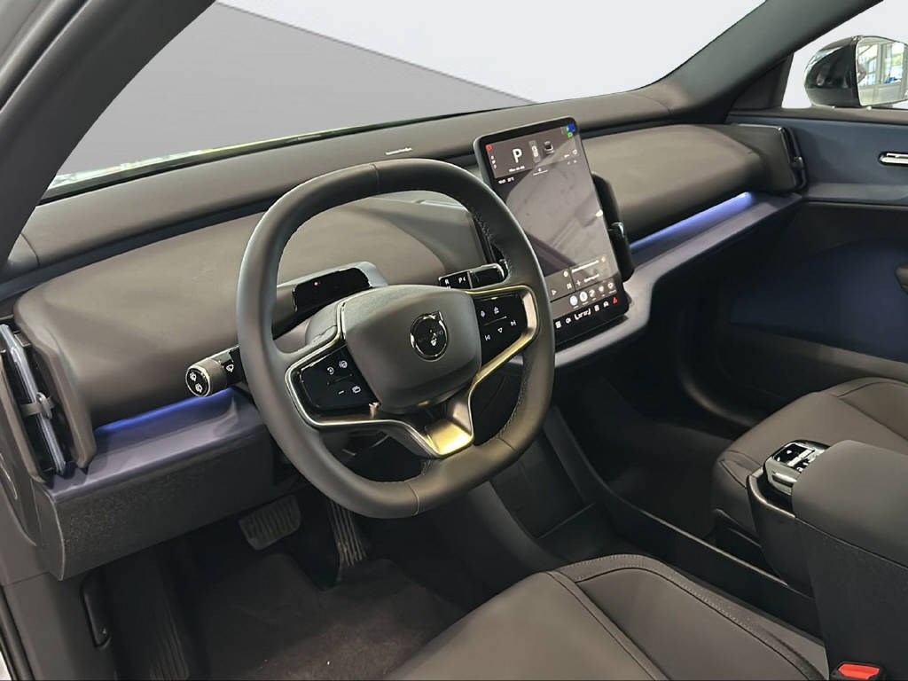VOLVO EX30 E60 Twin Ultra Performanc-image-7