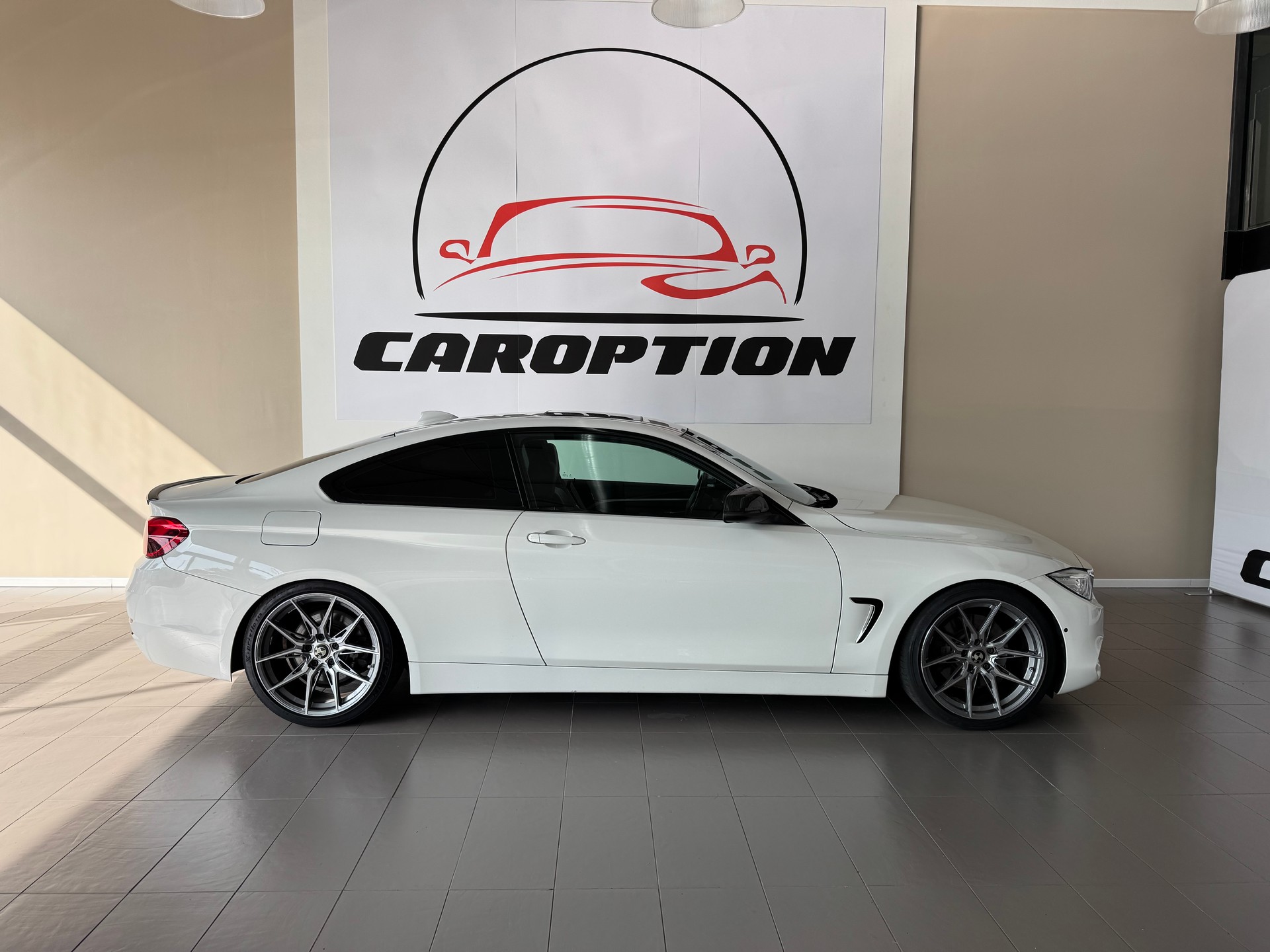 BMW 430d Coupé xDrive Sport Line Steptronic-showroom-element-1