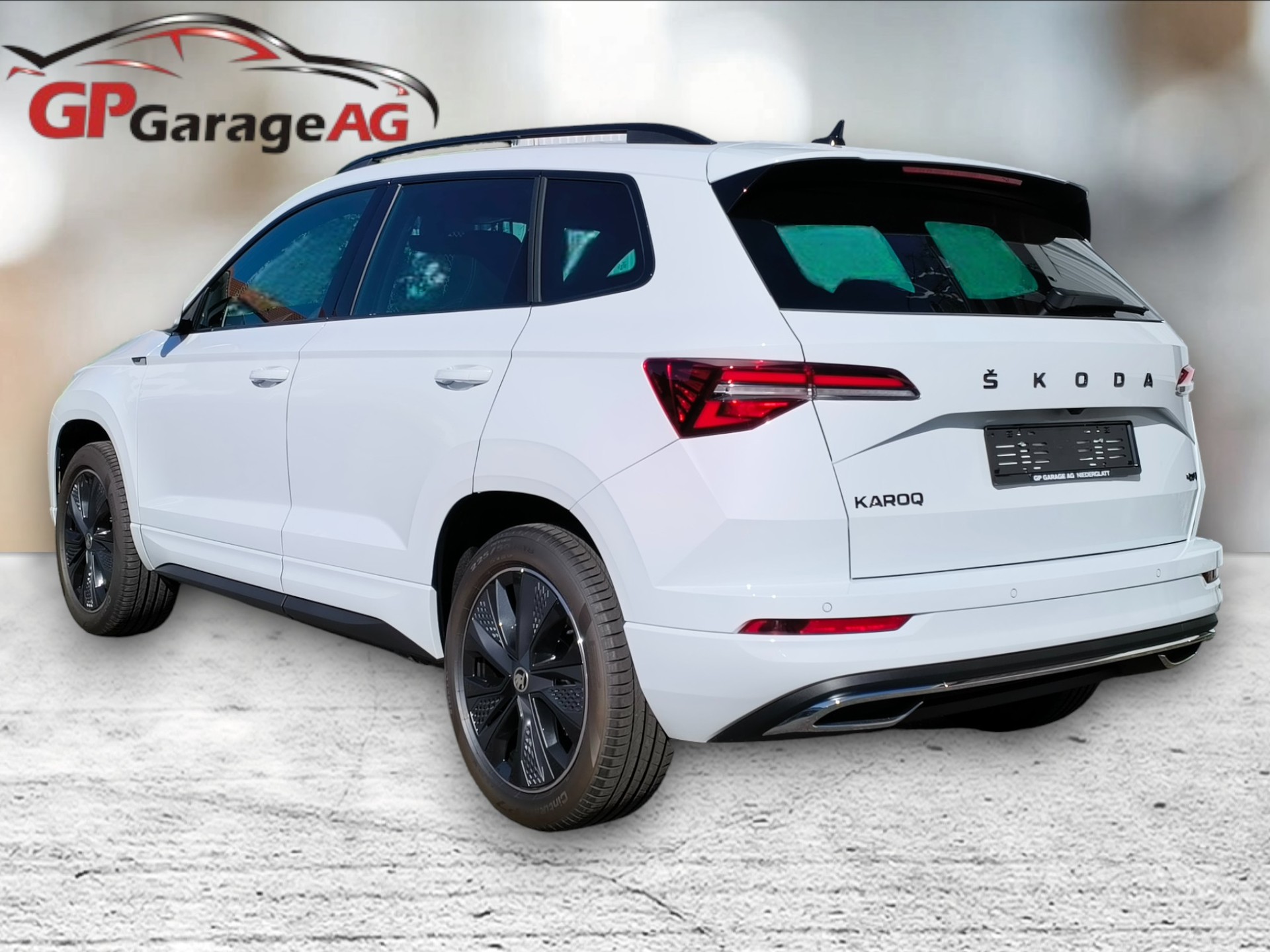 SKODA Karoq 2.0 TSI SportLine 4x4 DSG-showroom-element-3