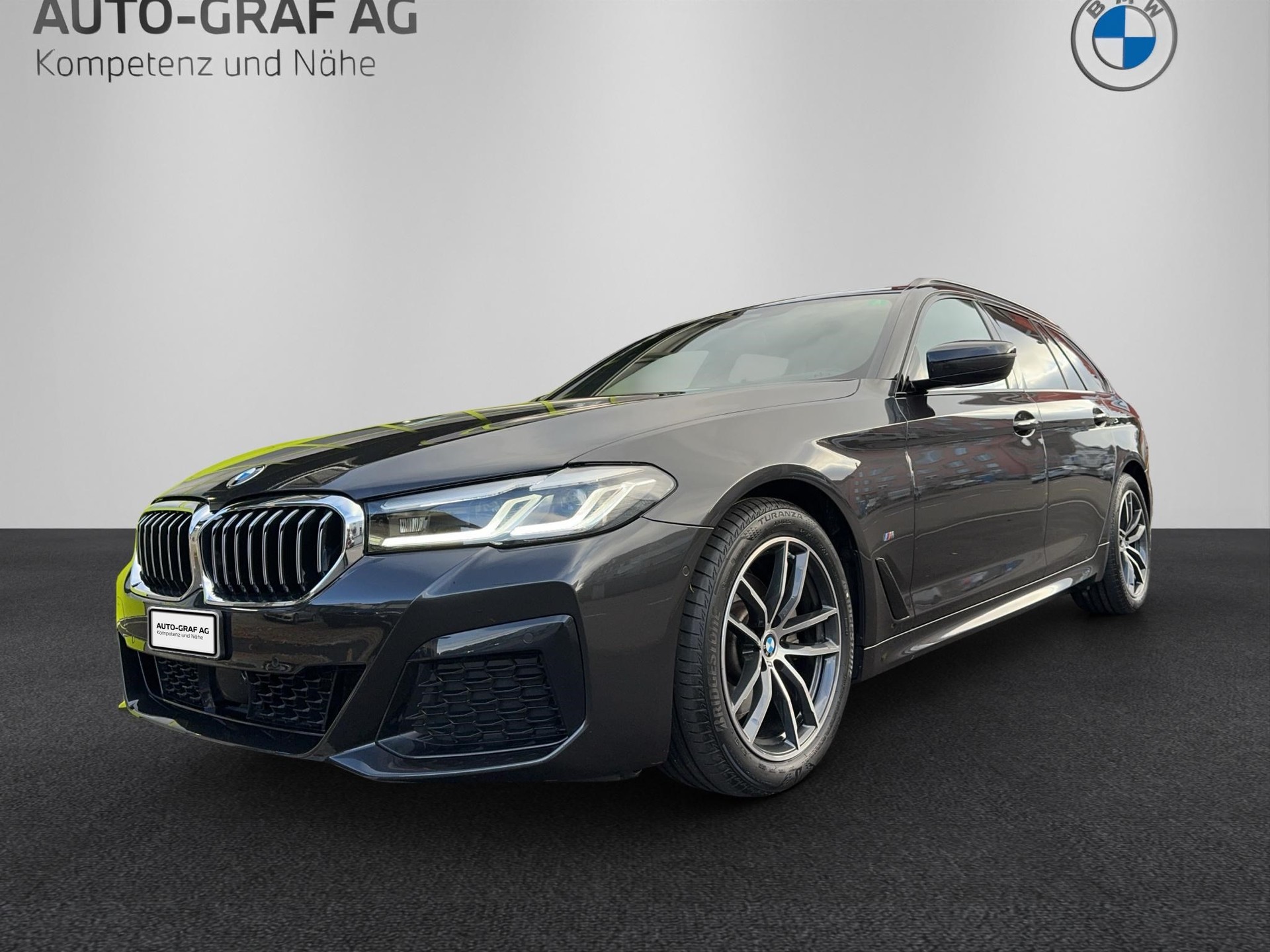 BMW 520d xDrive 48V Touring Pure M Sport Edition