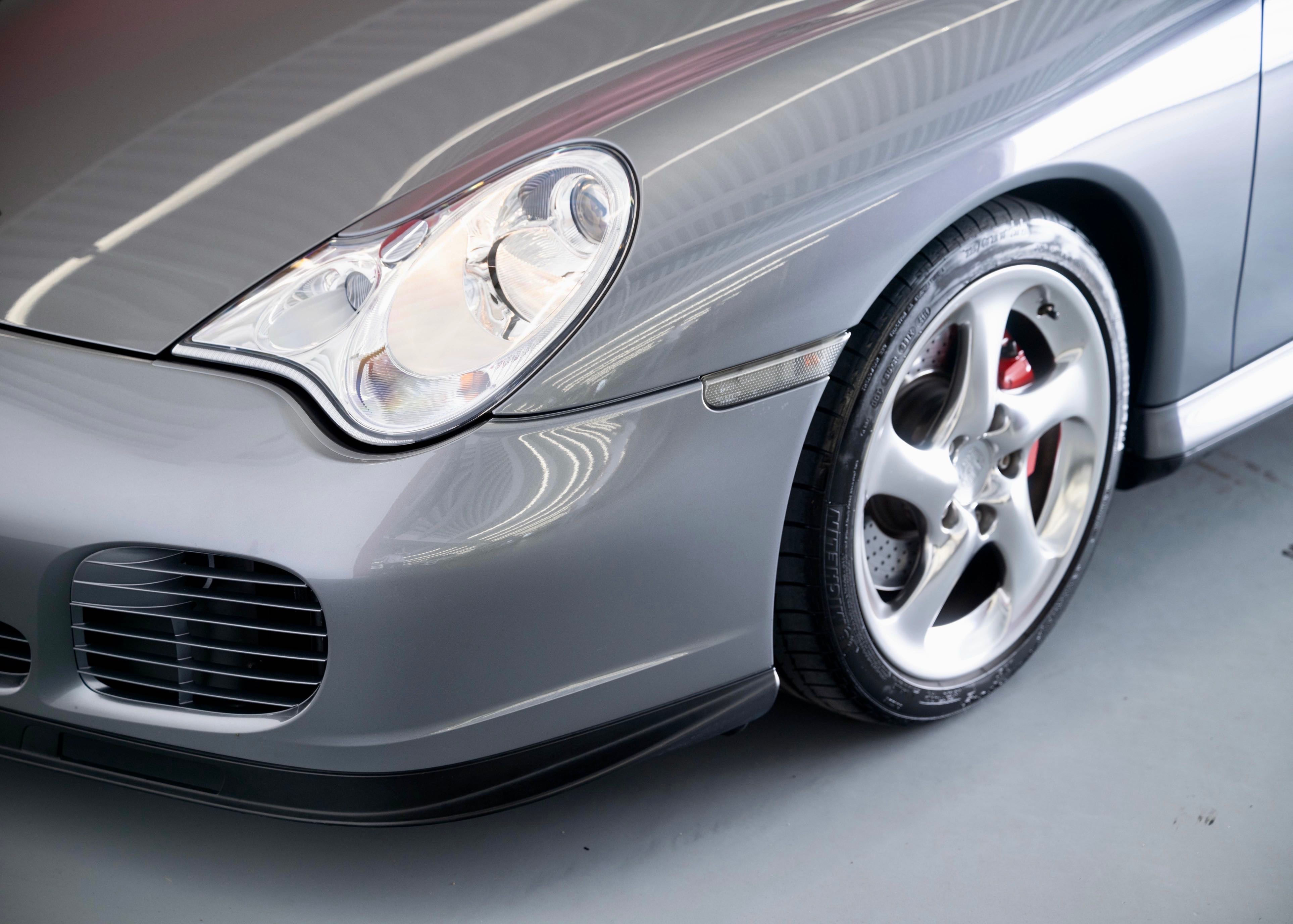 Image PORSCHE 911 911 Turbo Cabrio Exclusive Manufaktur (2nd hand Swiss car)