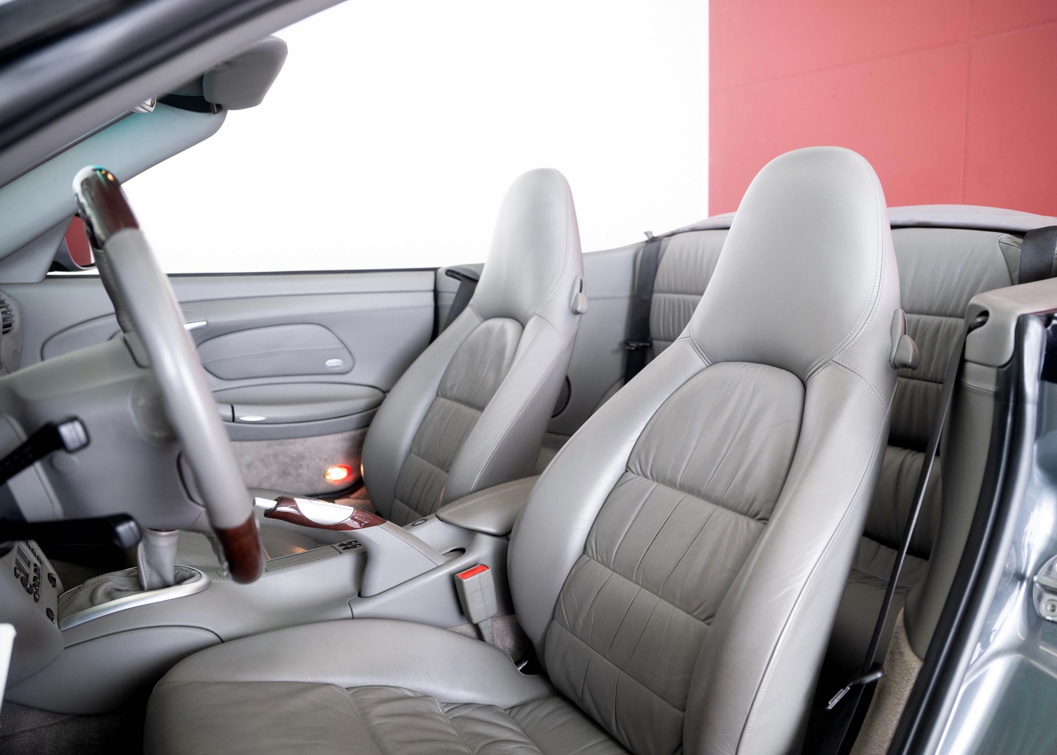 Image PORSCHE 911 911 Turbo Cabrio Exclusive Manufaktur (2nd hand Swiss car)