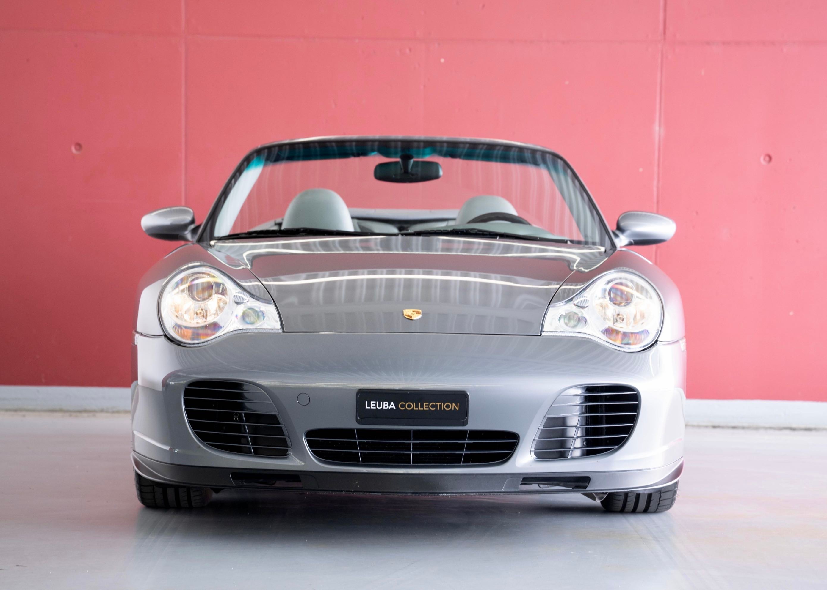 Image PORSCHE 911 911 Turbo Cabrio Exclusive Manufaktur (2nd hand Swiss car)