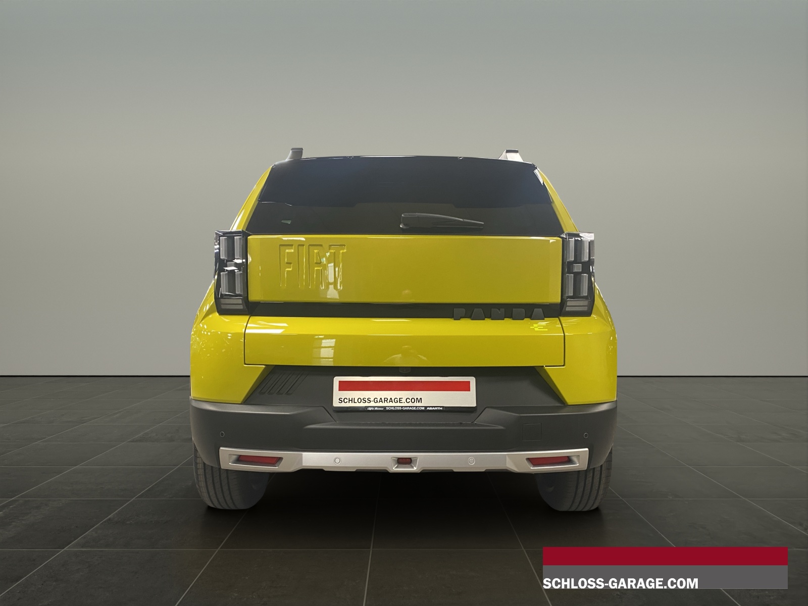 FIAT GRANDE PANDA La Prima-showroom-element-3