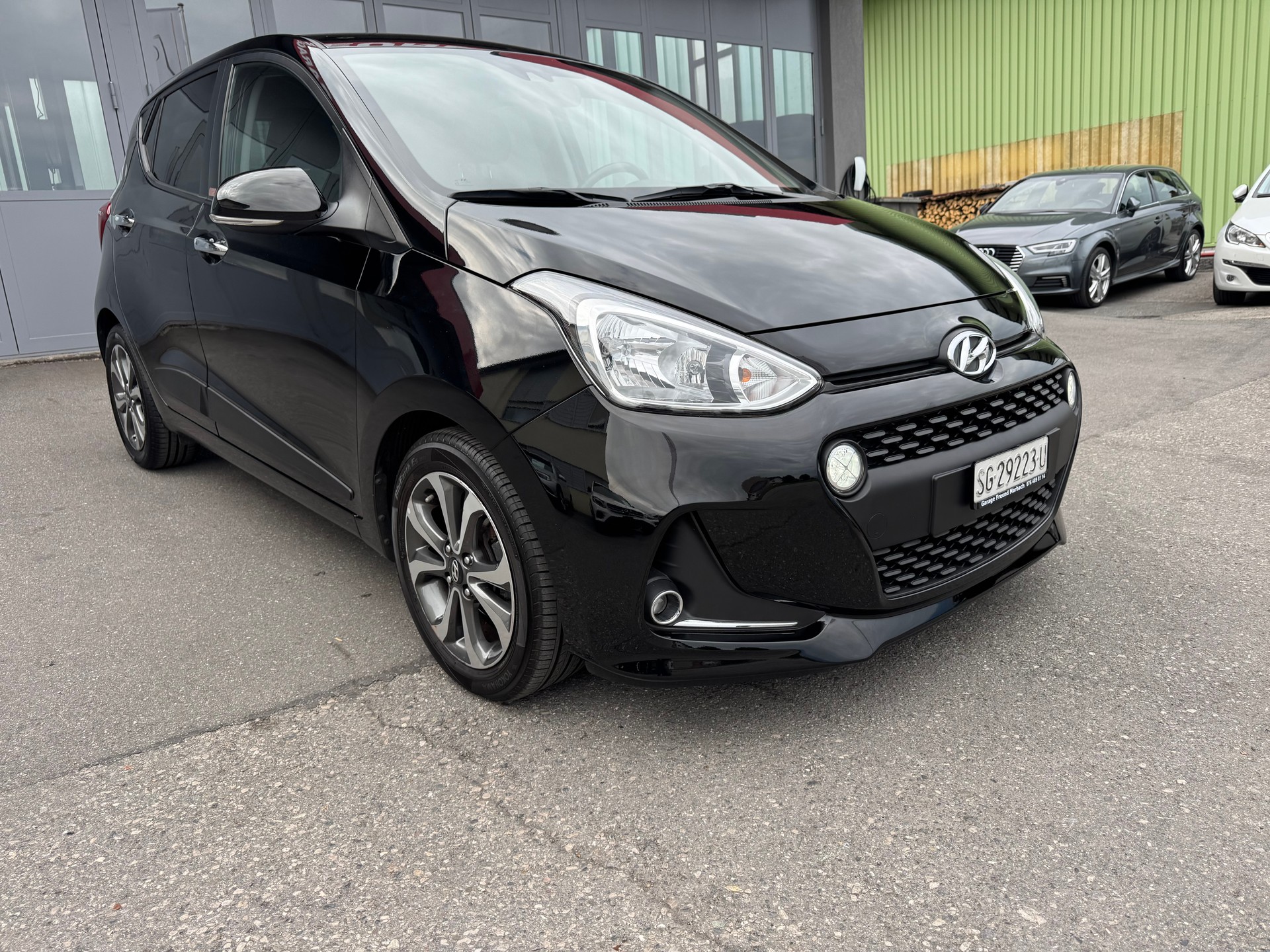 HYUNDAI i10 1.2 Vertex-showroom-element-1