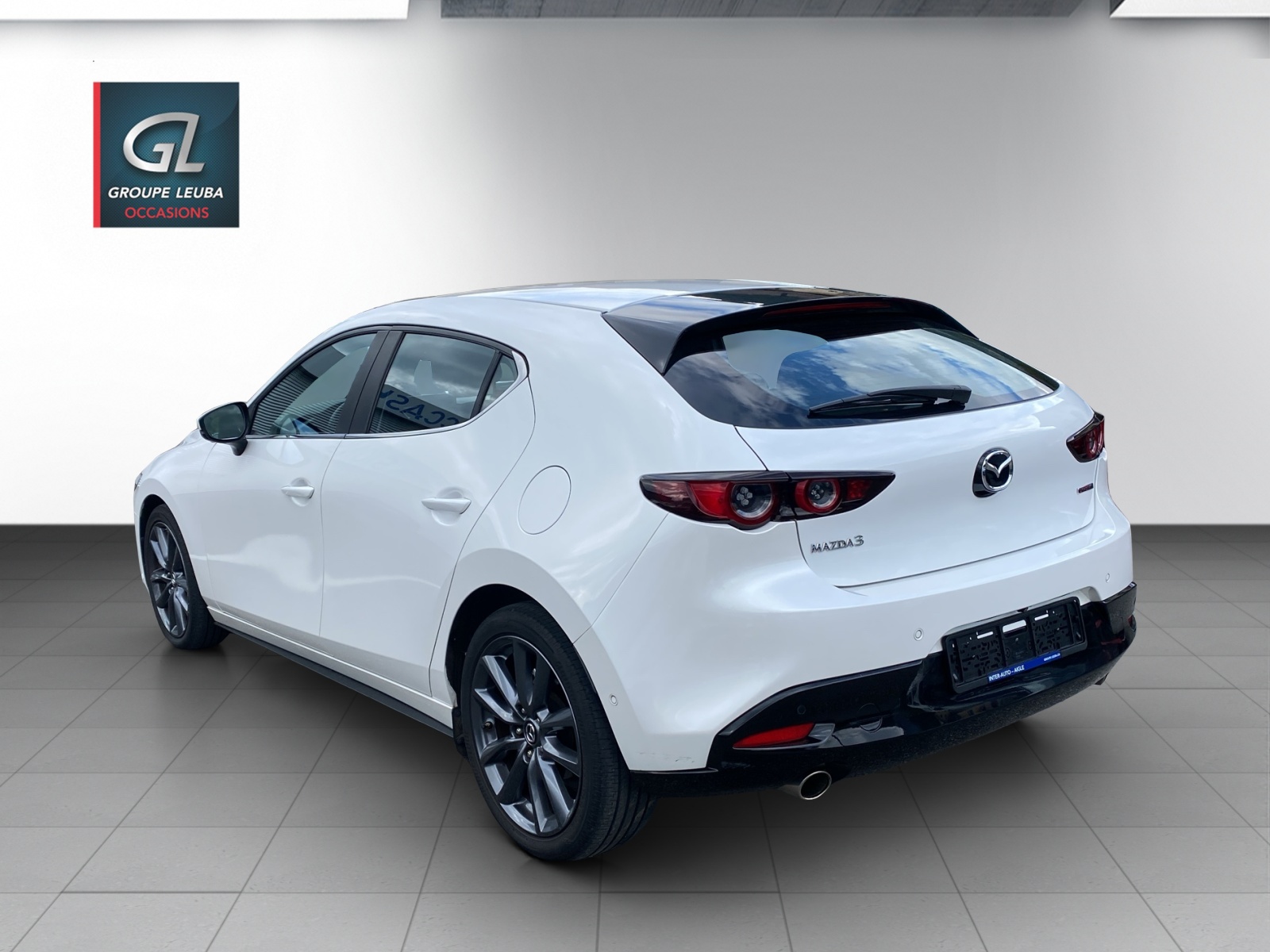 MAZDA 3 HB G MHD 122 Ambition Pack-showroom-element-3