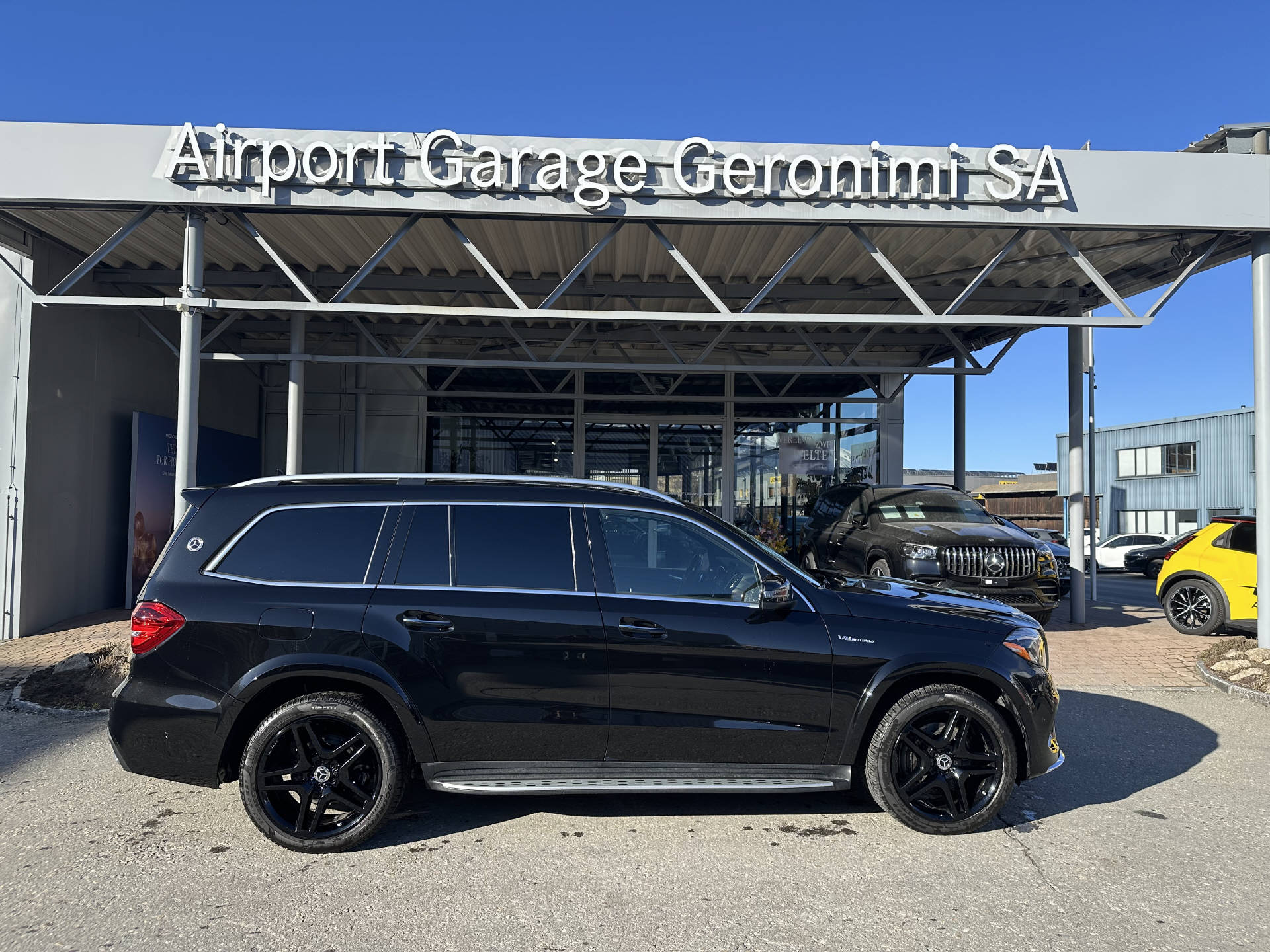 MERCEDES-BENZ GLS 500 V8