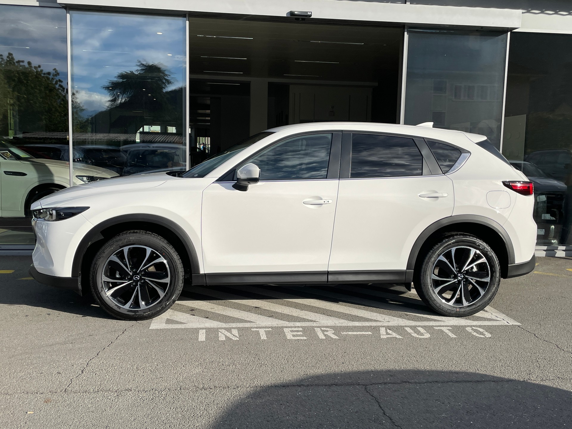 MAZDA CX-5 e-Skyactiv-G 194 Exclusive-line AWD Automat-showroom-element-2