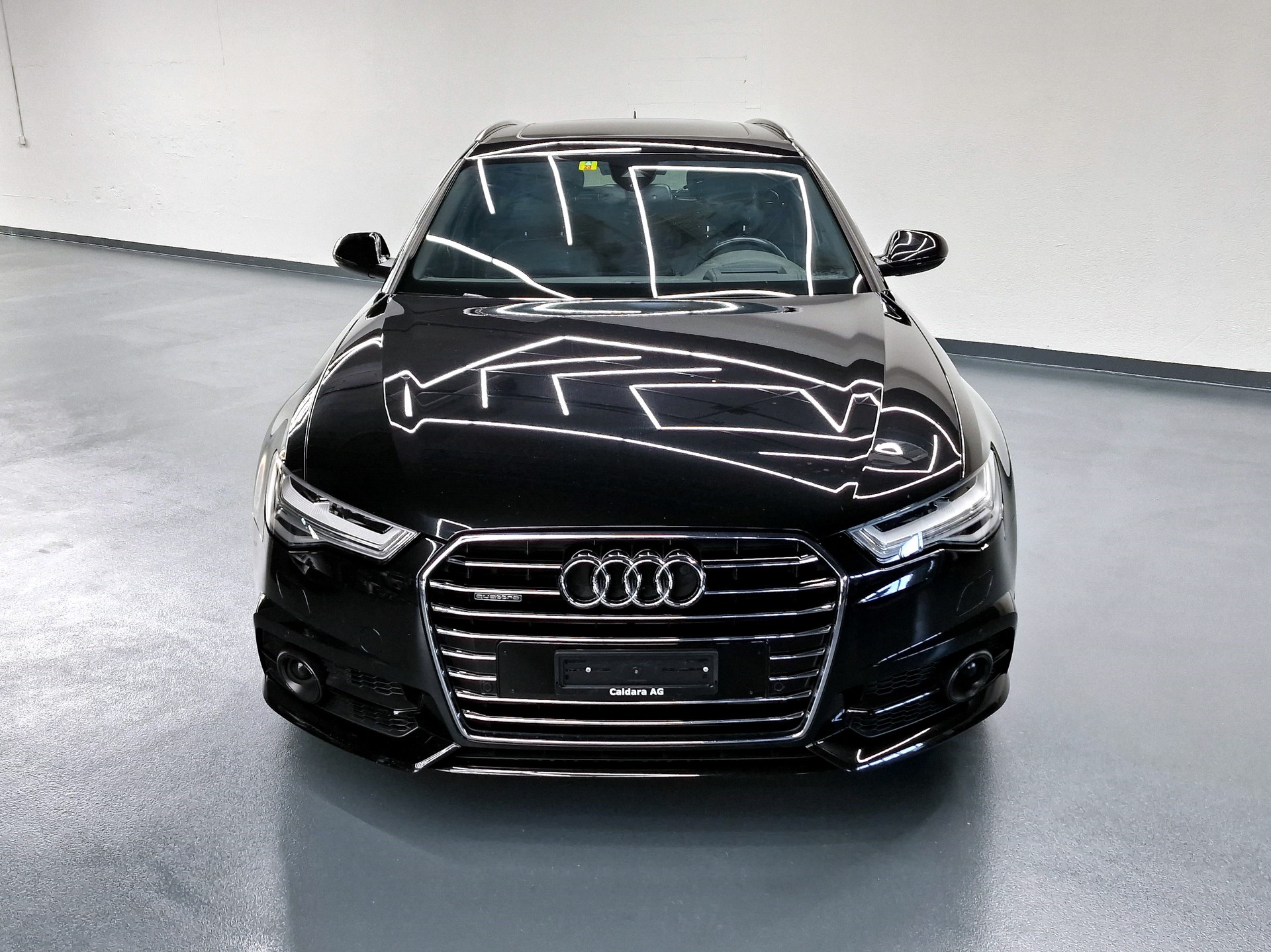 AUDI A6 Avant 3.0 V6 TDI 272 quattro S-Tr.-image-3