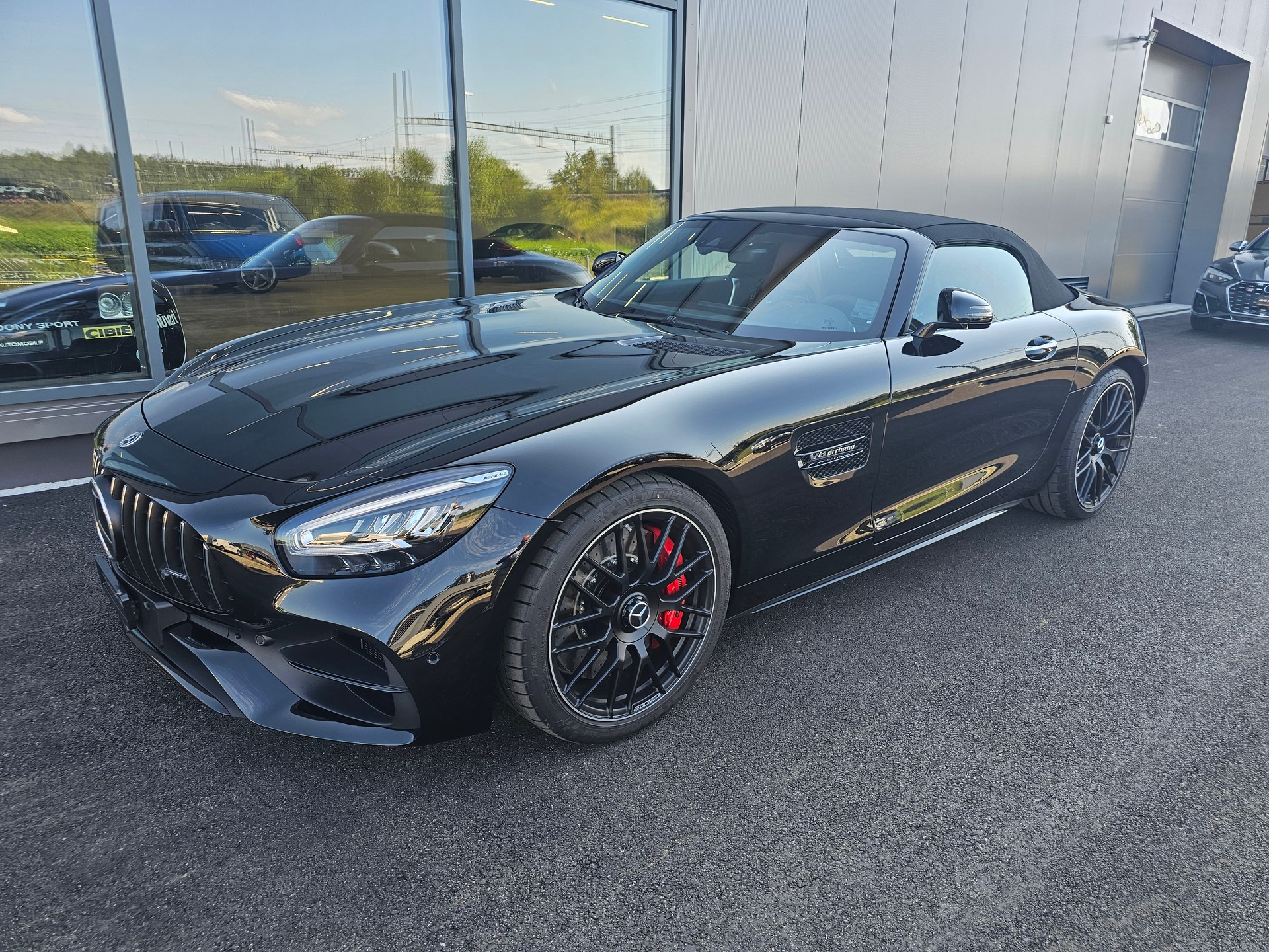 Mercedes-Benz AMG GT Roadster