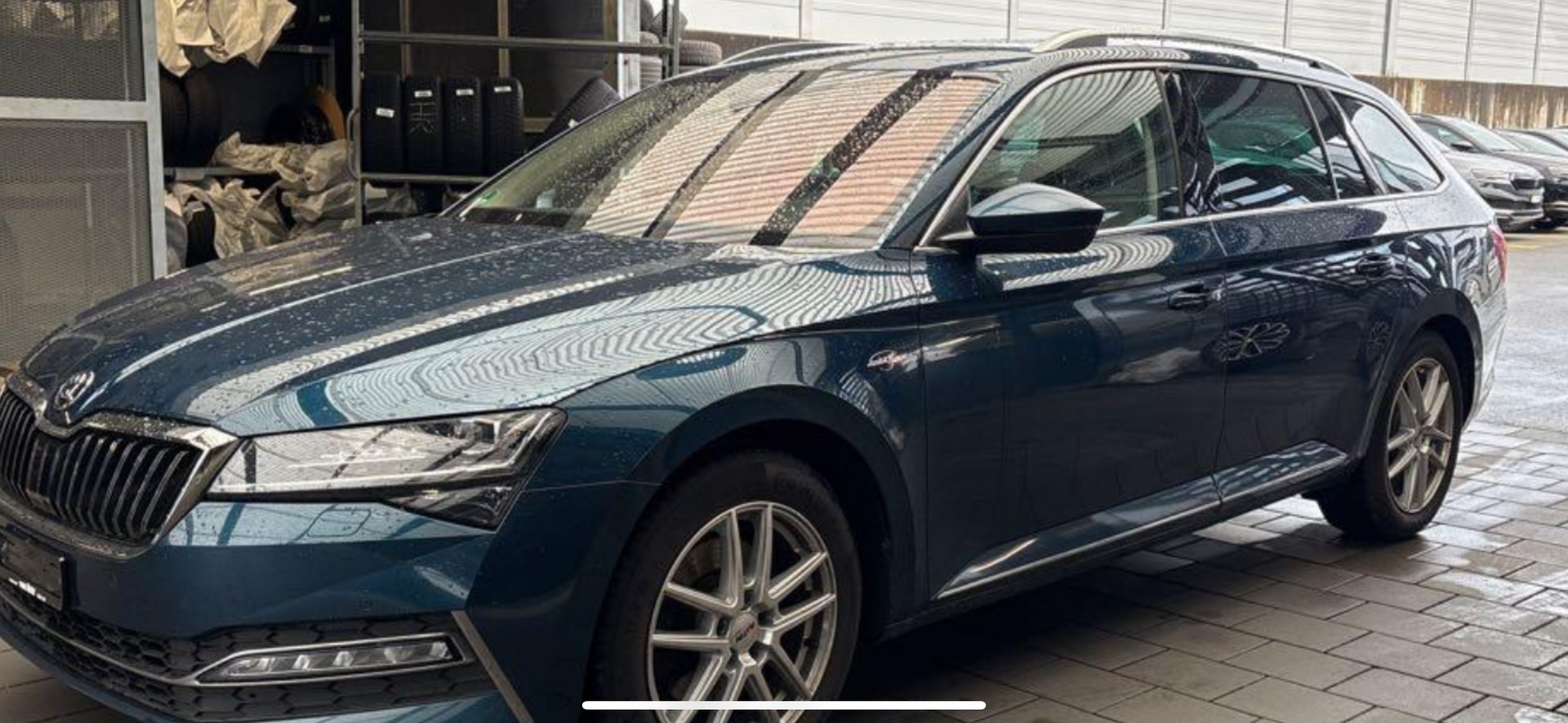 SKODA Superb Combi 2.0 TDi L&K 4x4 DSG