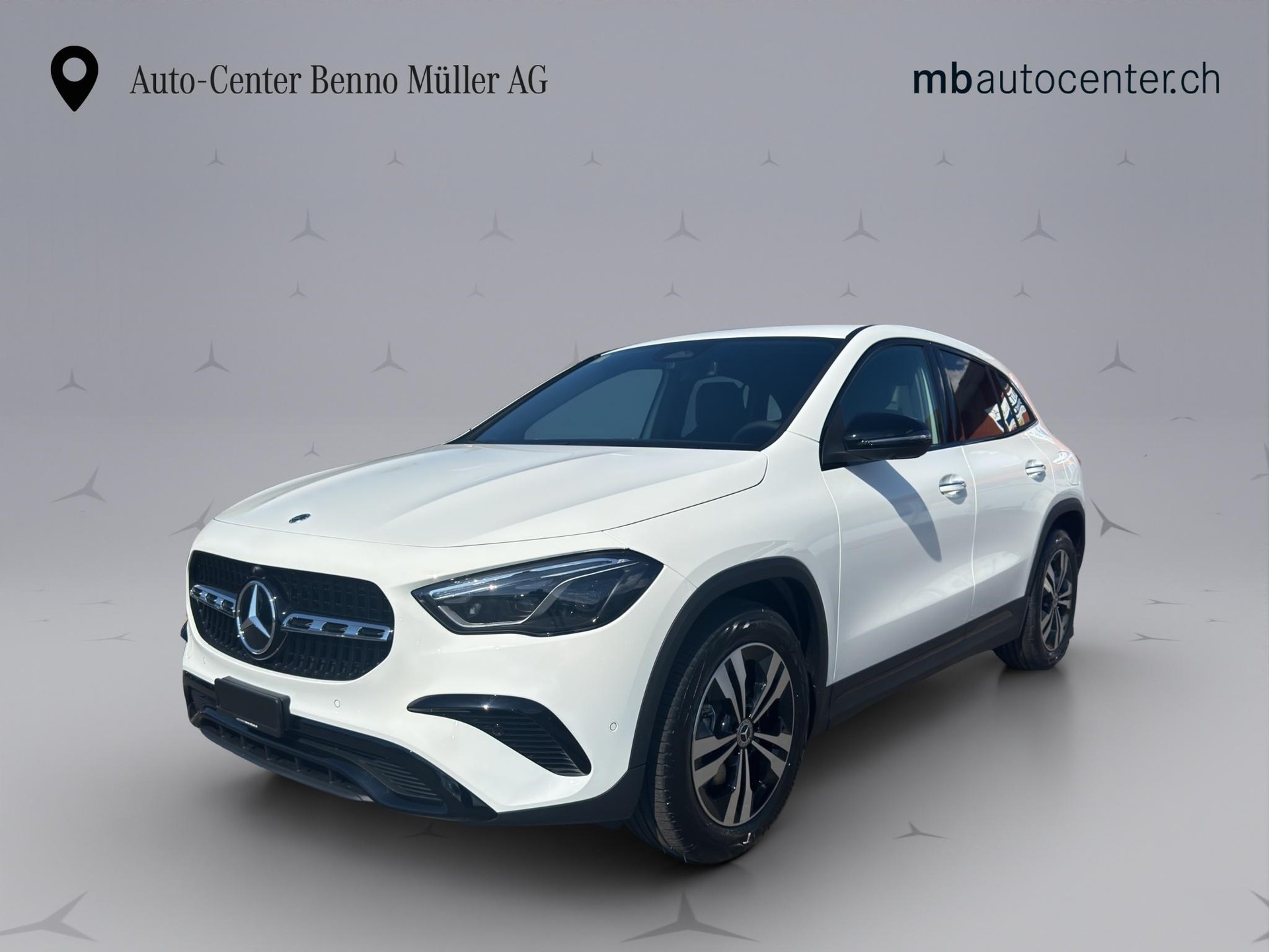 MERCEDES-BENZ GLA 200 Night Star