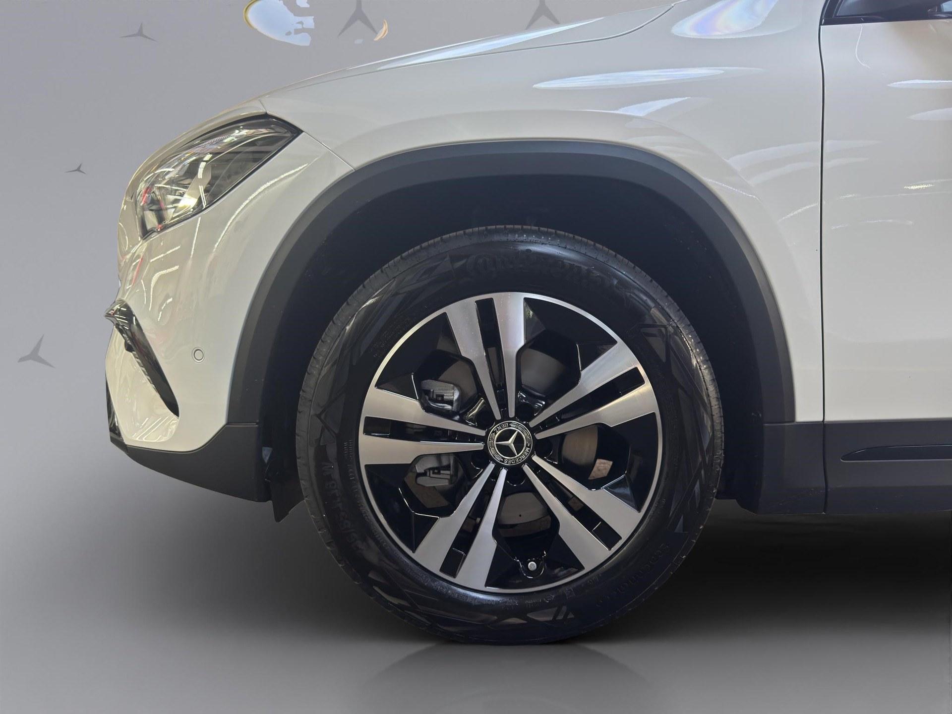 MERCEDES-BENZ GLA 200 Night Star-image-19