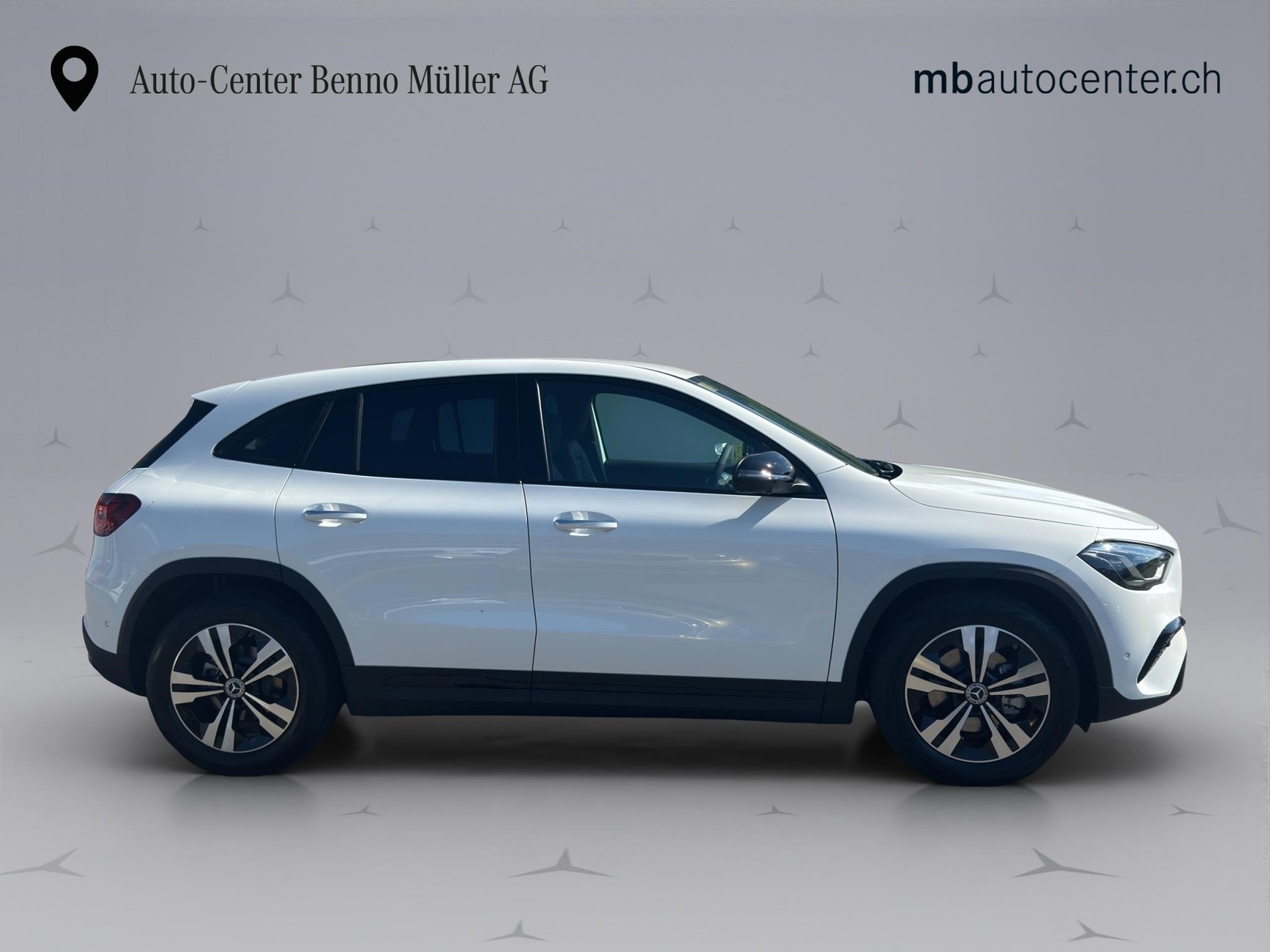 MERCEDES-BENZ GLA 200 Night Star-image-5