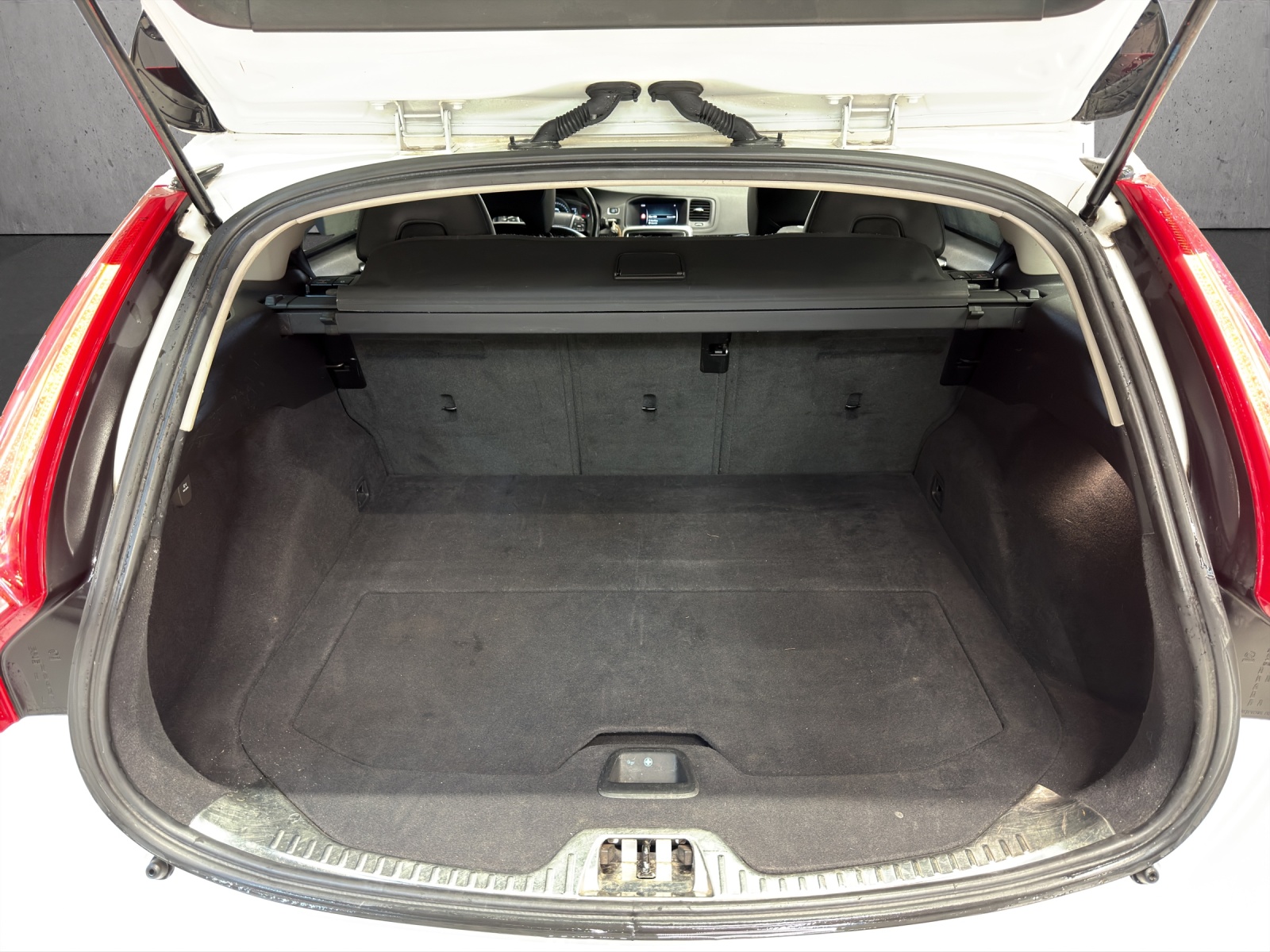 Image VOLVO V60 V60 Cross Country T5 AWD Executive Geartronic