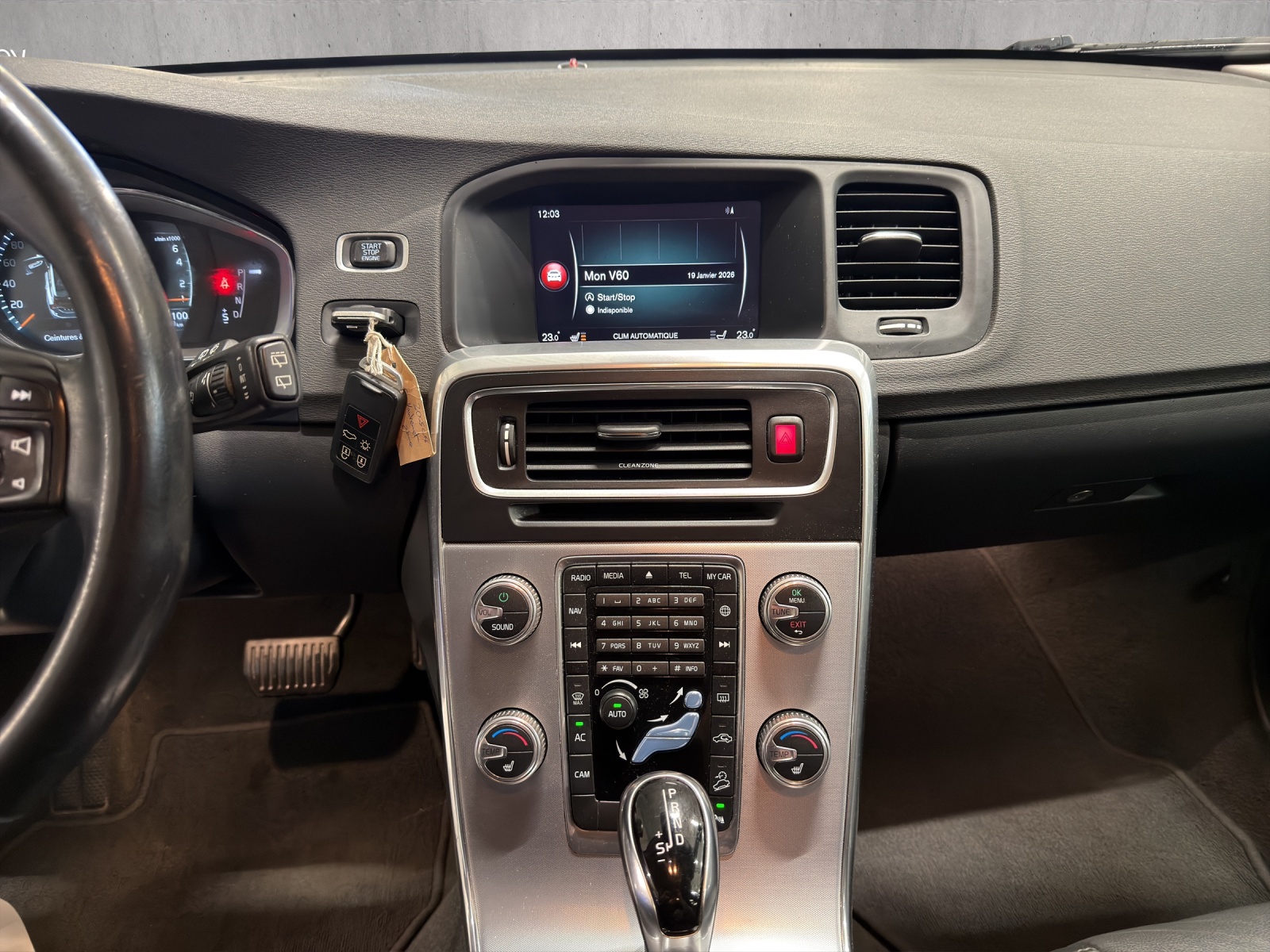 Image VOLVO V60 V60 Cross Country T5 AWD Executive Geartronic