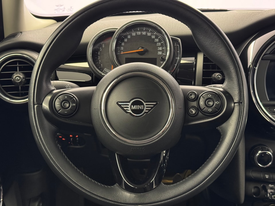 Mini F55 1.5i Cooper