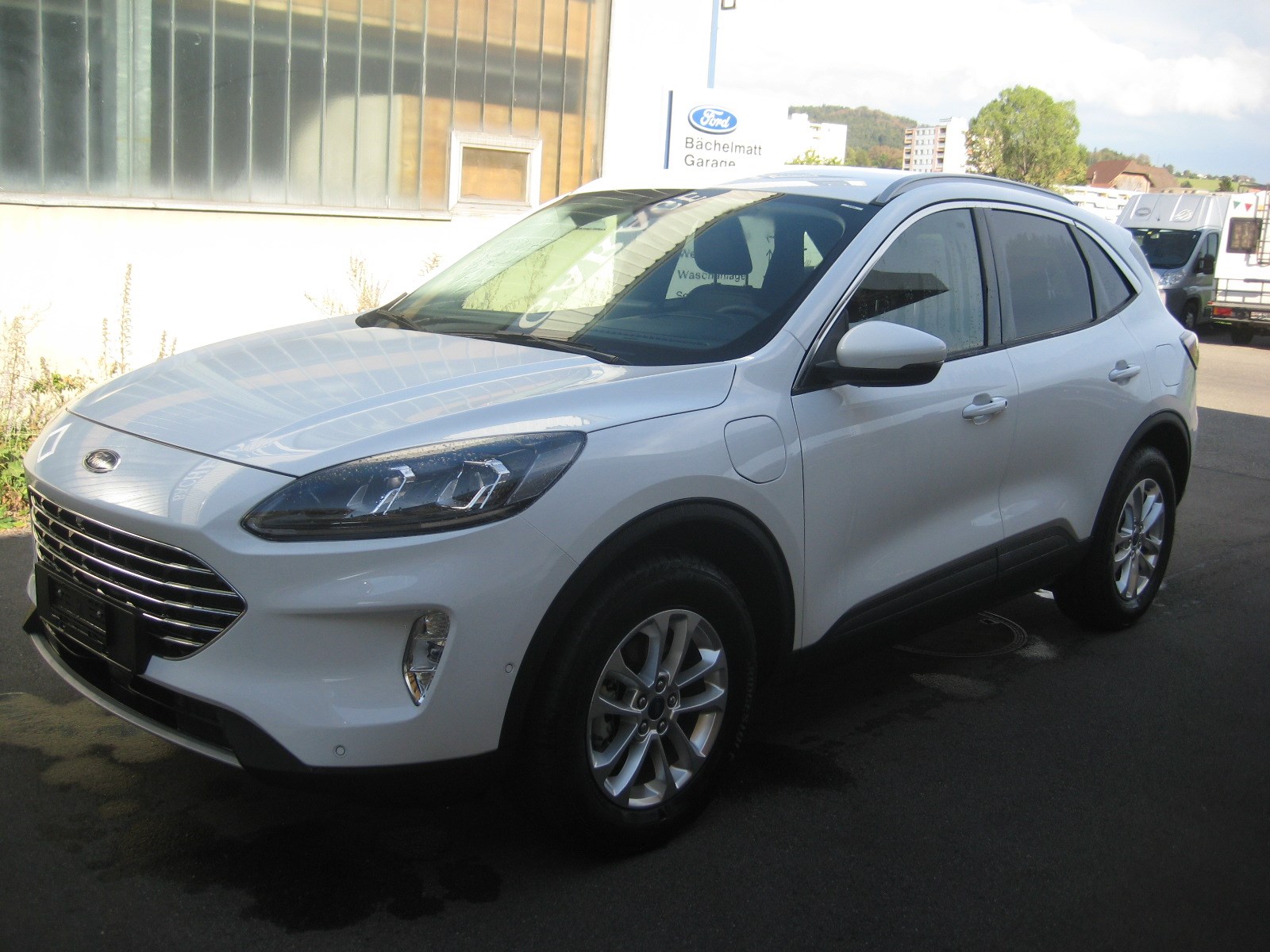 FORD Kuga 2.5 PHEV Titanium X 2WD-image-0