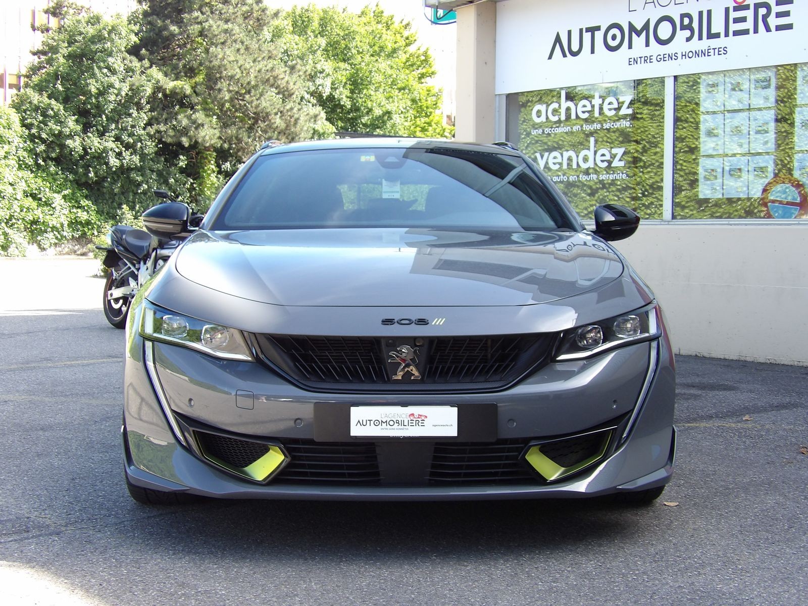 PEUGEOT 508 SW PSE Hybrid4 360 e Sport Engineered-showroom-element-1