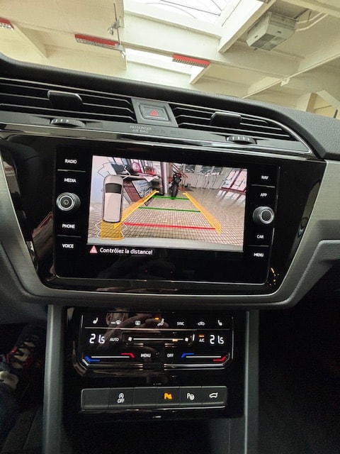 VW Touran 1.5 TSI EVO Comfortline DSG-image-3