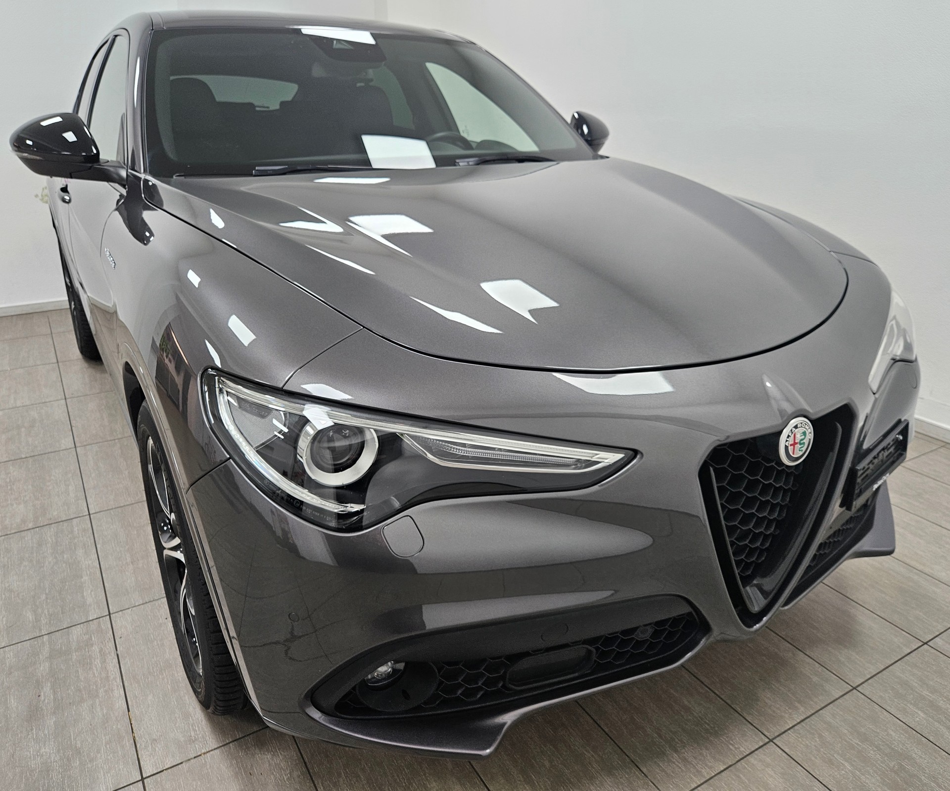 ALFA ROMEO Stelvio 2.2JTDM Veloce Q4Automatic