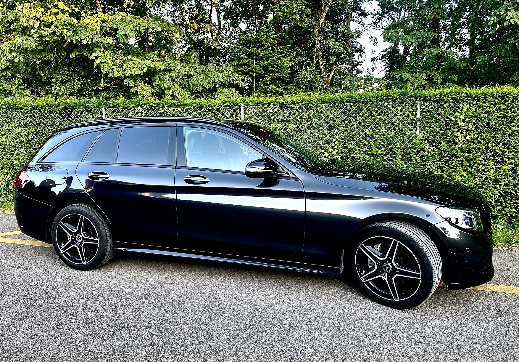 MERCEDES-BENZ C 220 d 4Matic AMG