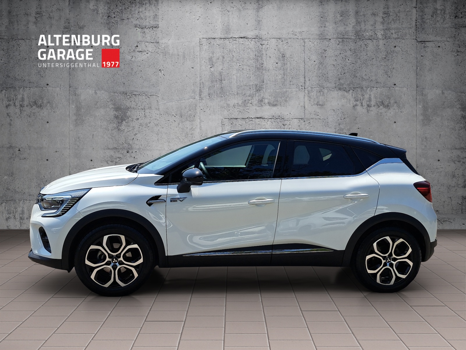 MITSUBISHI ASX 1.6 HEV Intense-showroom-element-1