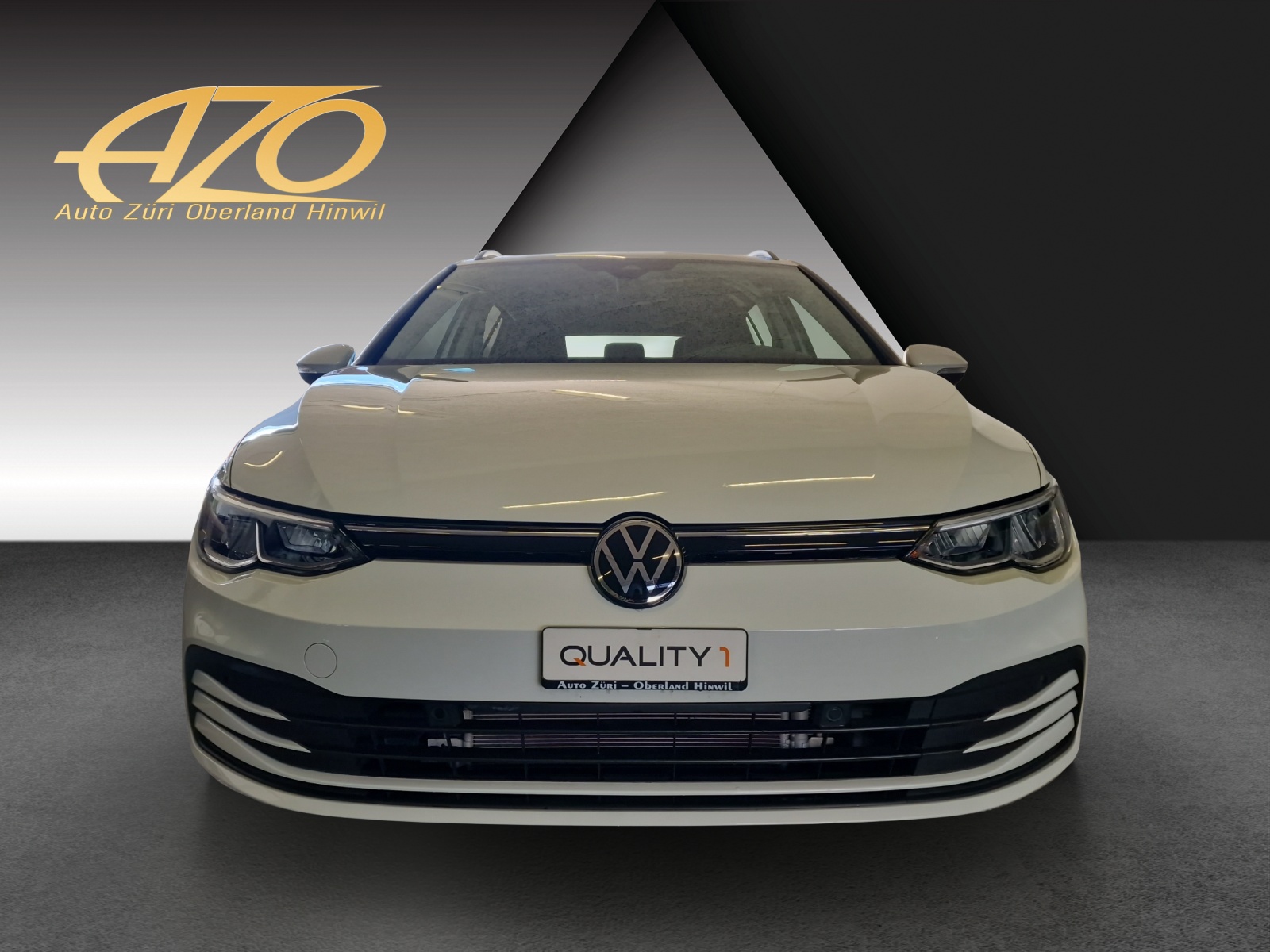 VW Golf Variant 1.5 eTSI mHEV Life-showroom-element-2