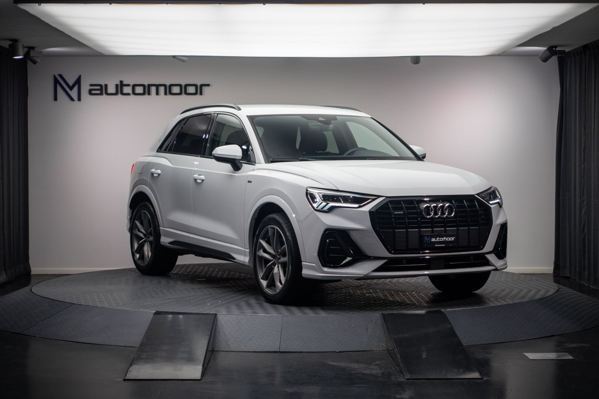AUDI Q3 Sportback 45 TFSI quattro S line *B&O Soundsystem* *LED* *Keyless* *Totwinkel*-image-2