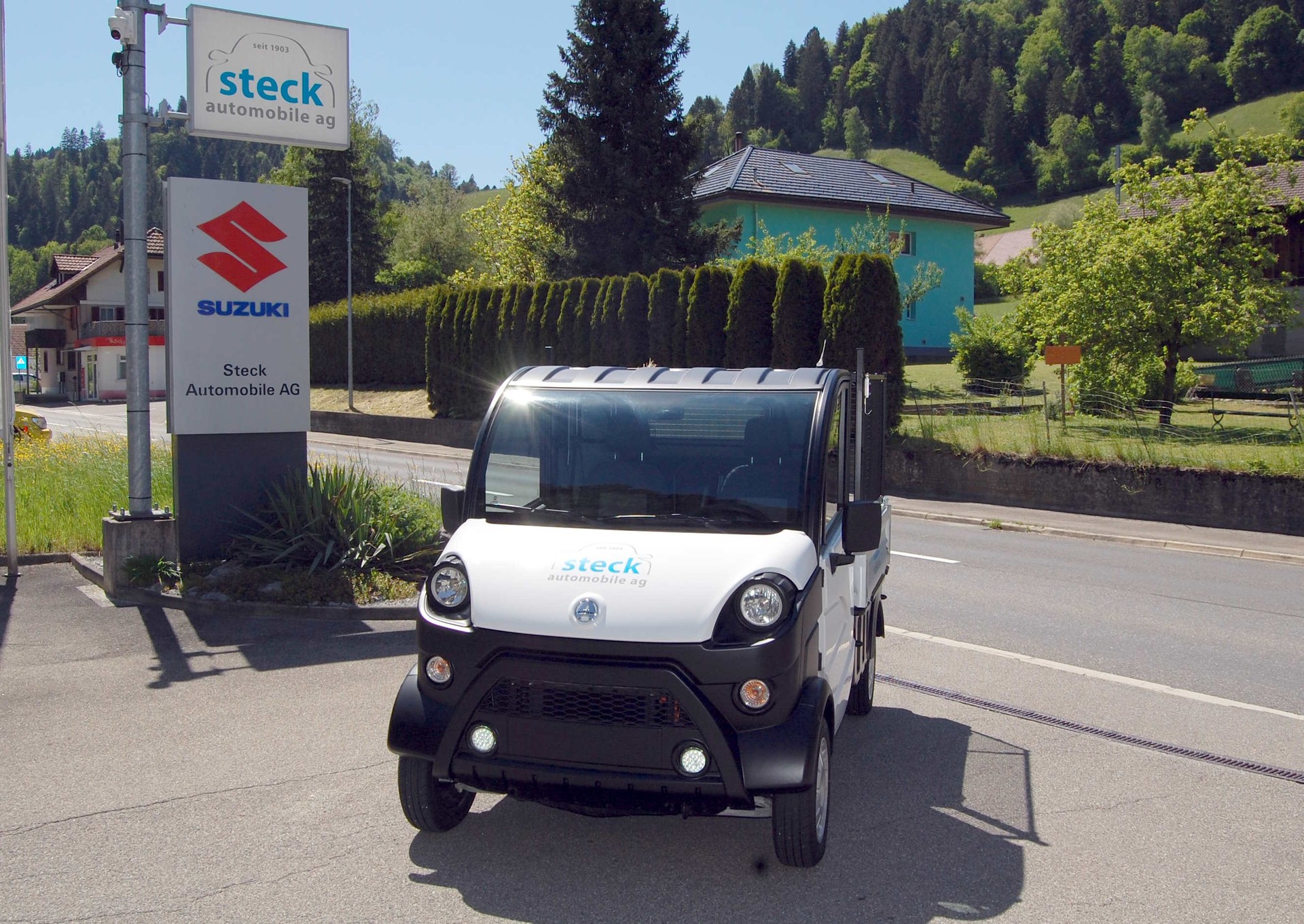 AIXAM E-Truck Alu-Pritsche-showroom-element-1