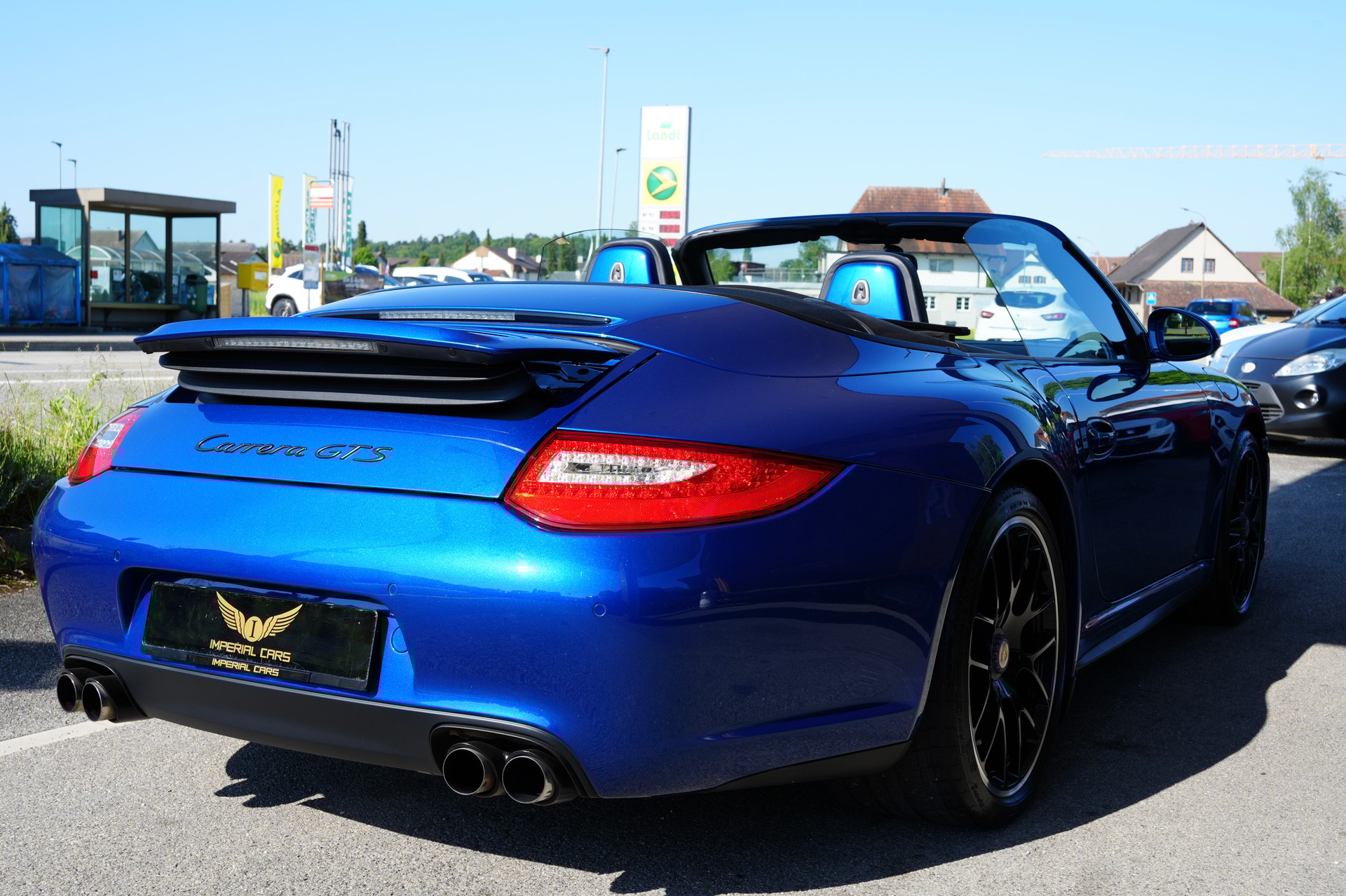 PORSCHE 911 Cabrio Carrera GTS PDK-image-8