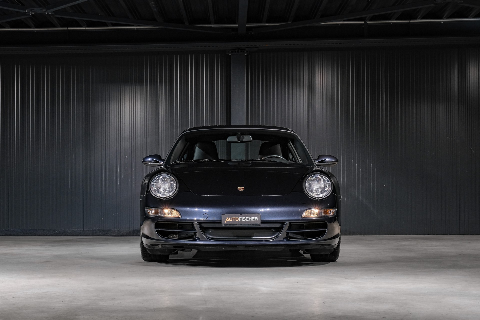 PORSCHE 911 Carrera 4S-showroom-element-3