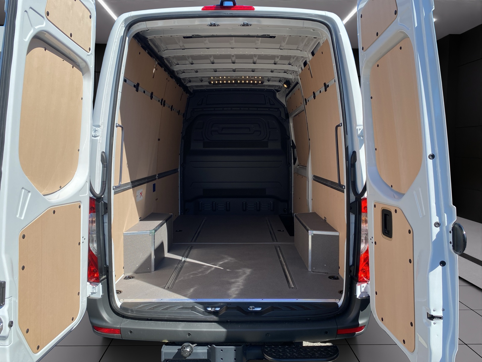 Image MERCEDES-BENZ SPRINTER Sprinter 315 CDI Standard 9G-TRONIC FWD