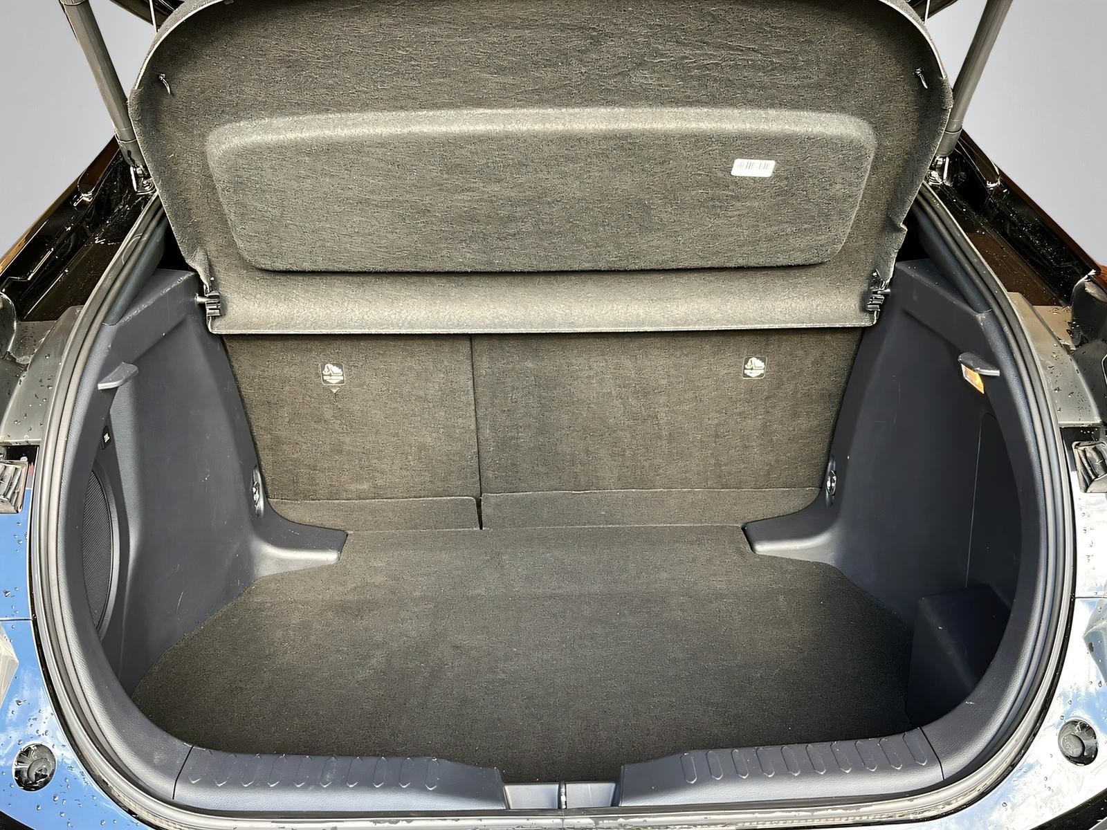 TOYOTA C-HR 2.0 HEV GR Sport Premiere 4x4 inkl. Service Pack-image-18