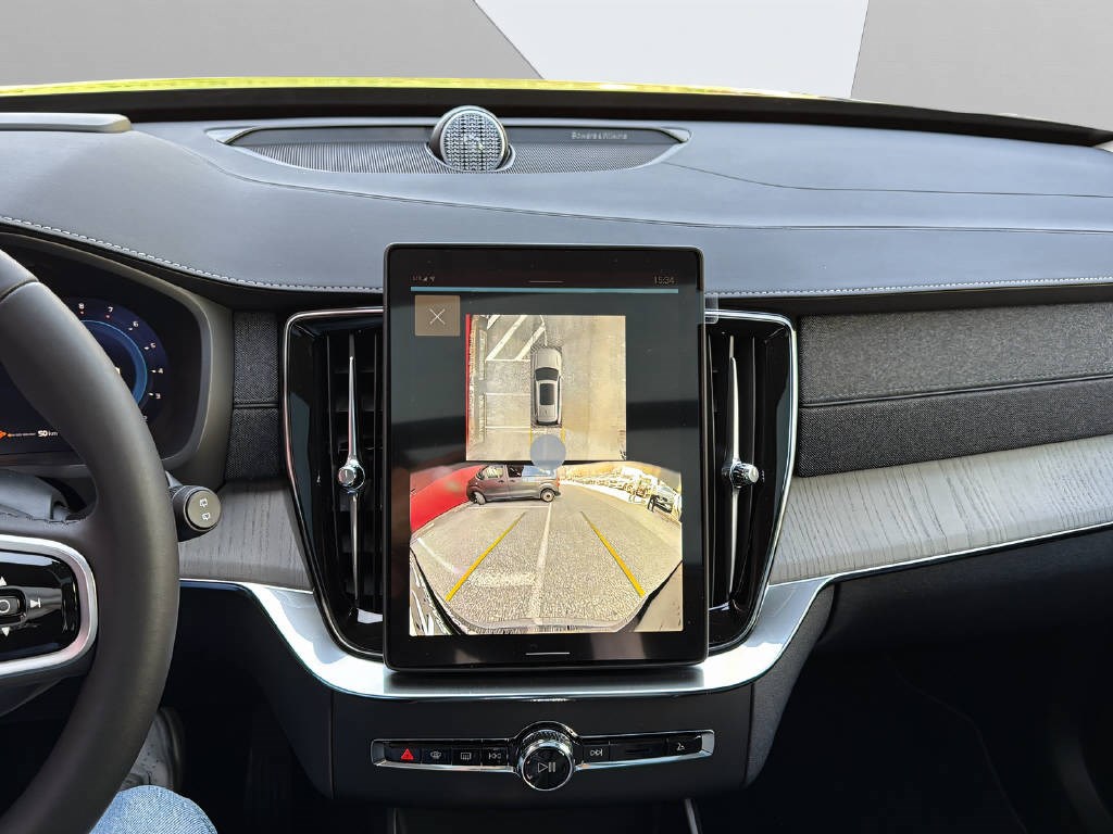 VOLVO XC90 2.0 B5 MH Ultra Bright AW-image-10