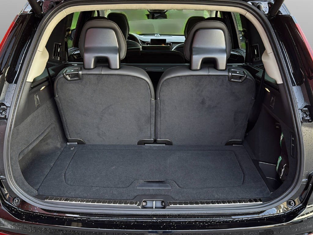 VOLVO XC90 2.0 B5 MH Ultra Bright AW-image-12