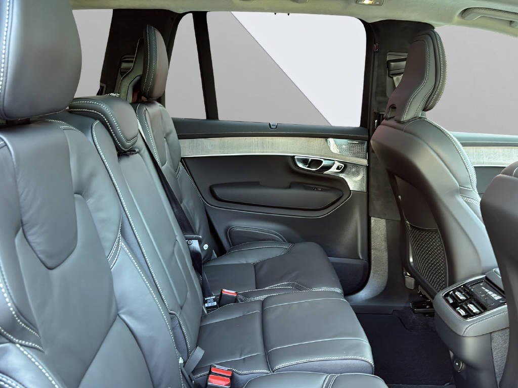 VOLVO XC90 2.0 B5 MH Ultra Bright AW-image-13