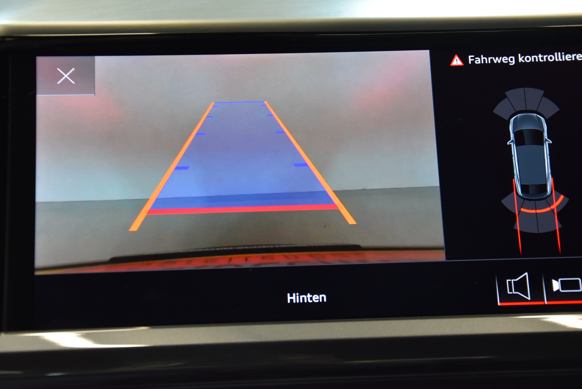 AUDI Q4 Sportback e-tron 50 quattro-image-6