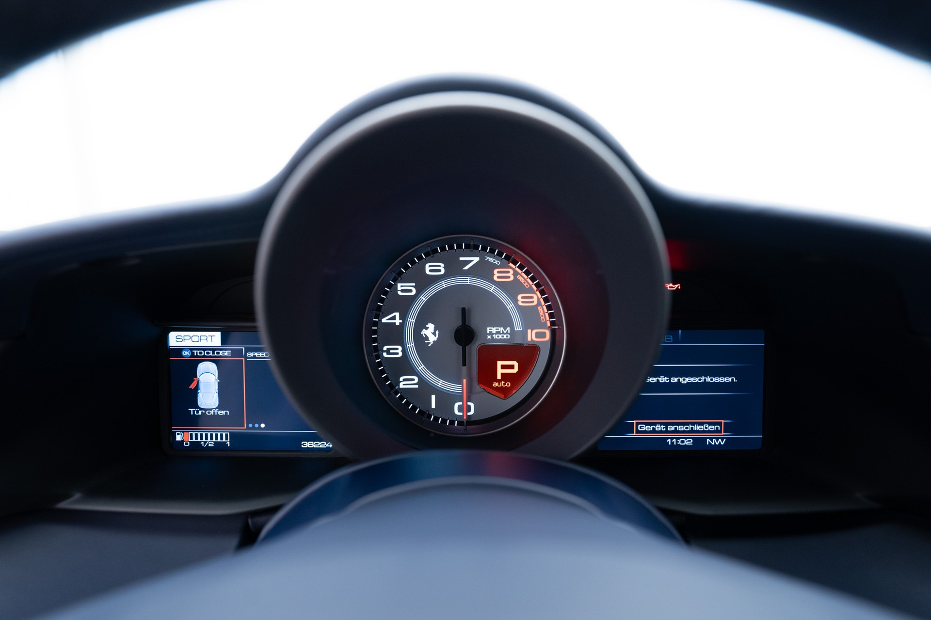 FERRARI 488 GTB 3.9 V8-image-7